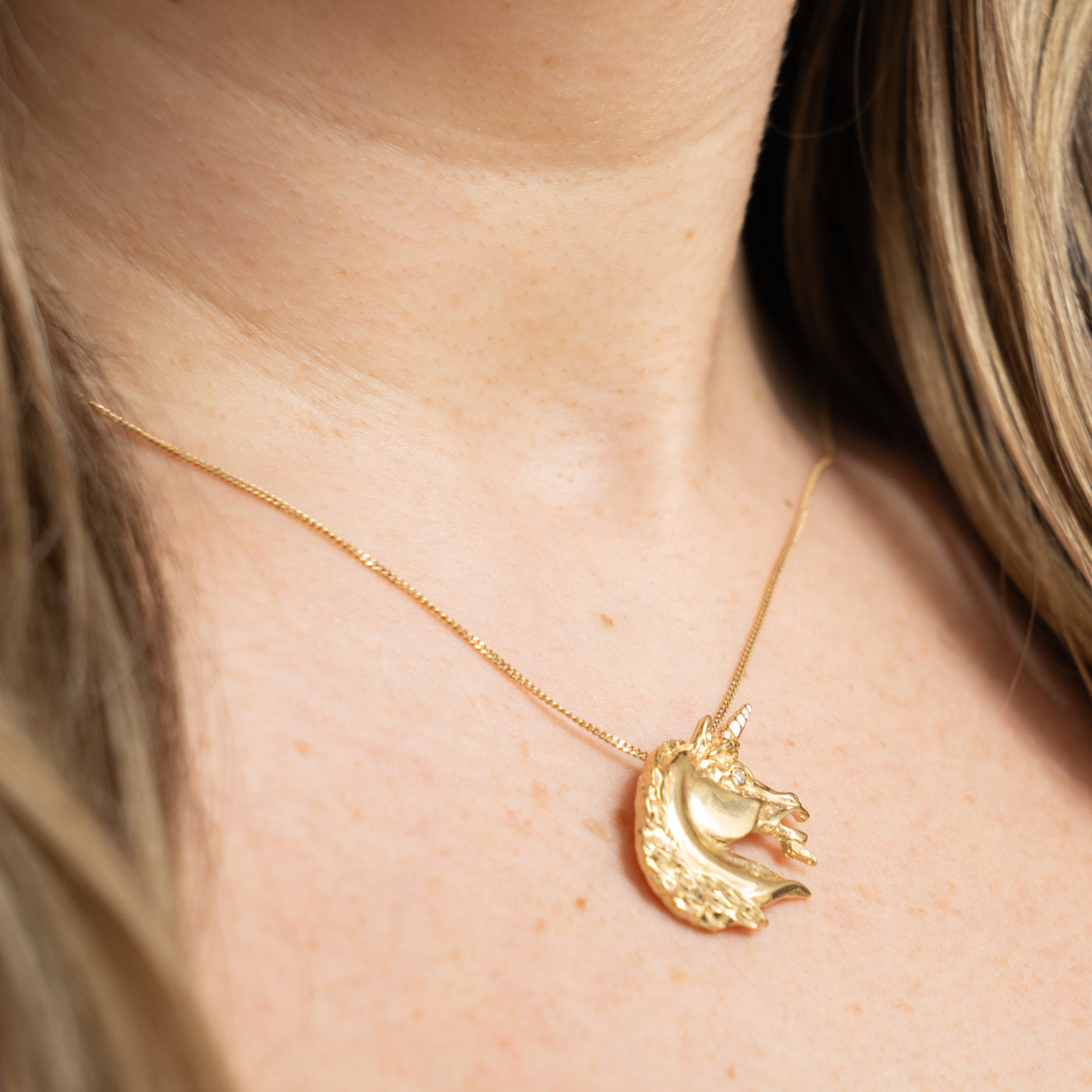10k Diamond Unicorn Pendant | 0.01ctw
