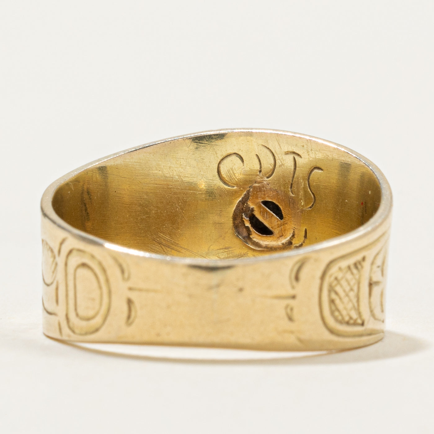 Bezel Set Diamond Indigenous Carved Eagle Ring | 0.03ct | SZ 5.25