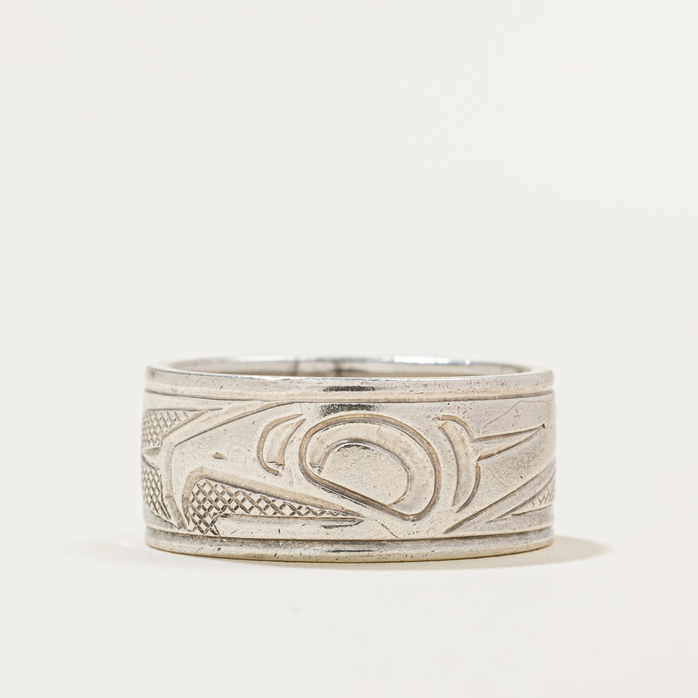 'Justin Rivard' Sterling Silver Indigenous Carved Eagle Ring | 9.9mm | SZ 10