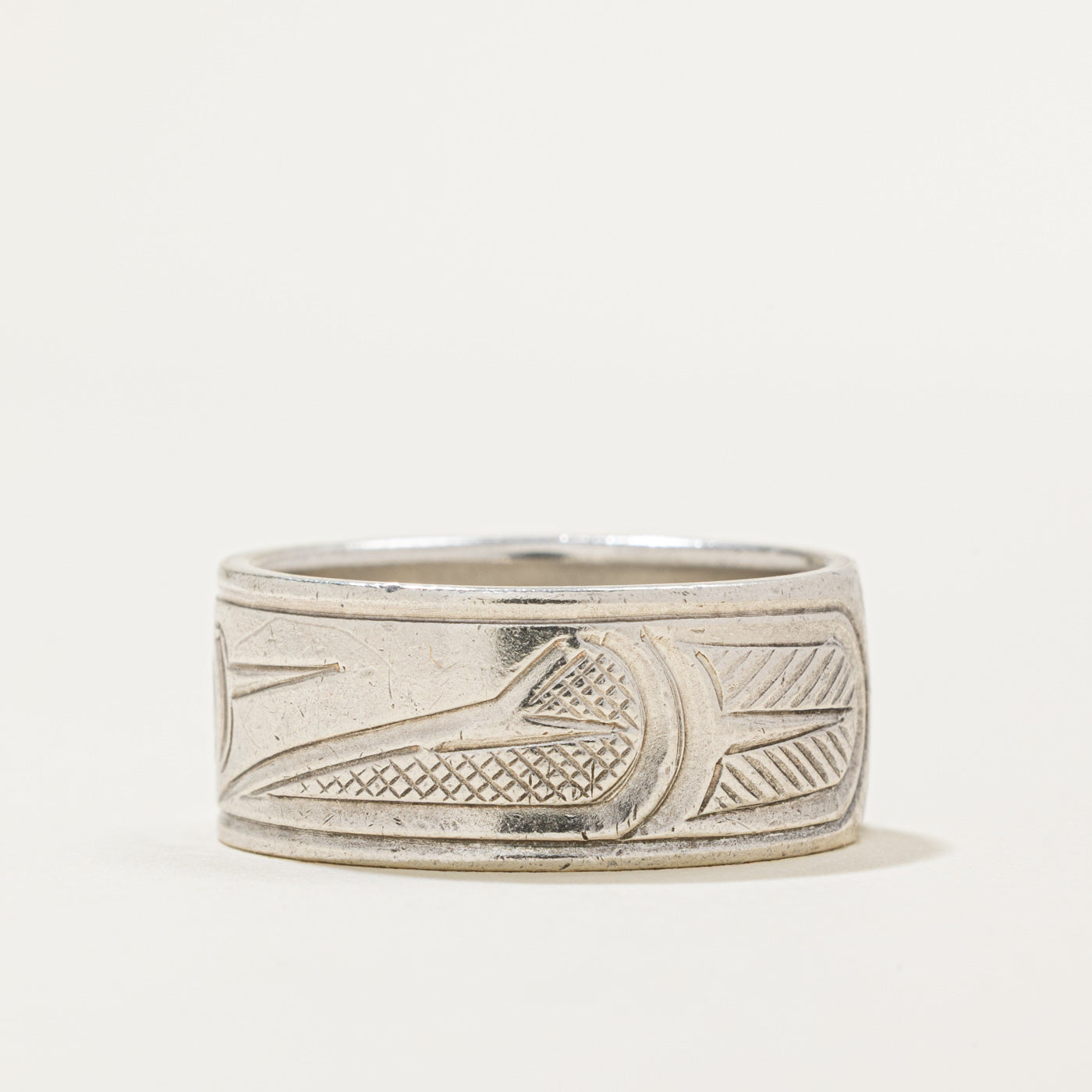 'Justin Rivard' Sterling Silver Indigenous Carved Eagle Ring | 9.9mm | SZ 10