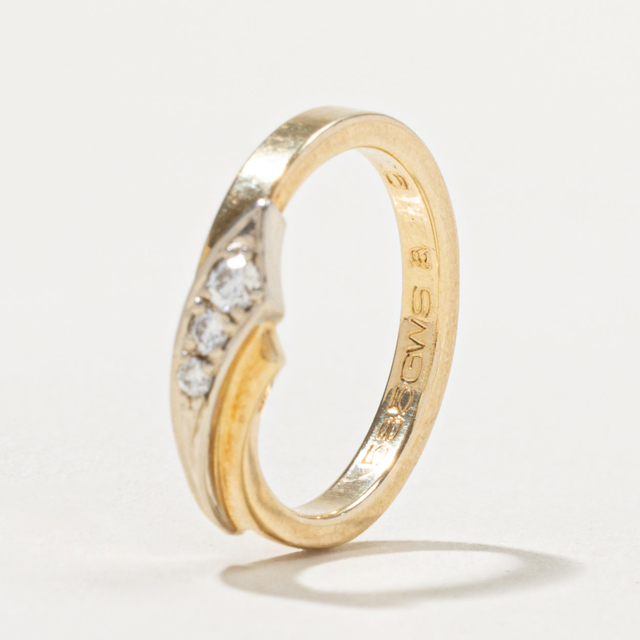 14k Three Stone Diamond Geometric Ring | SZ 4