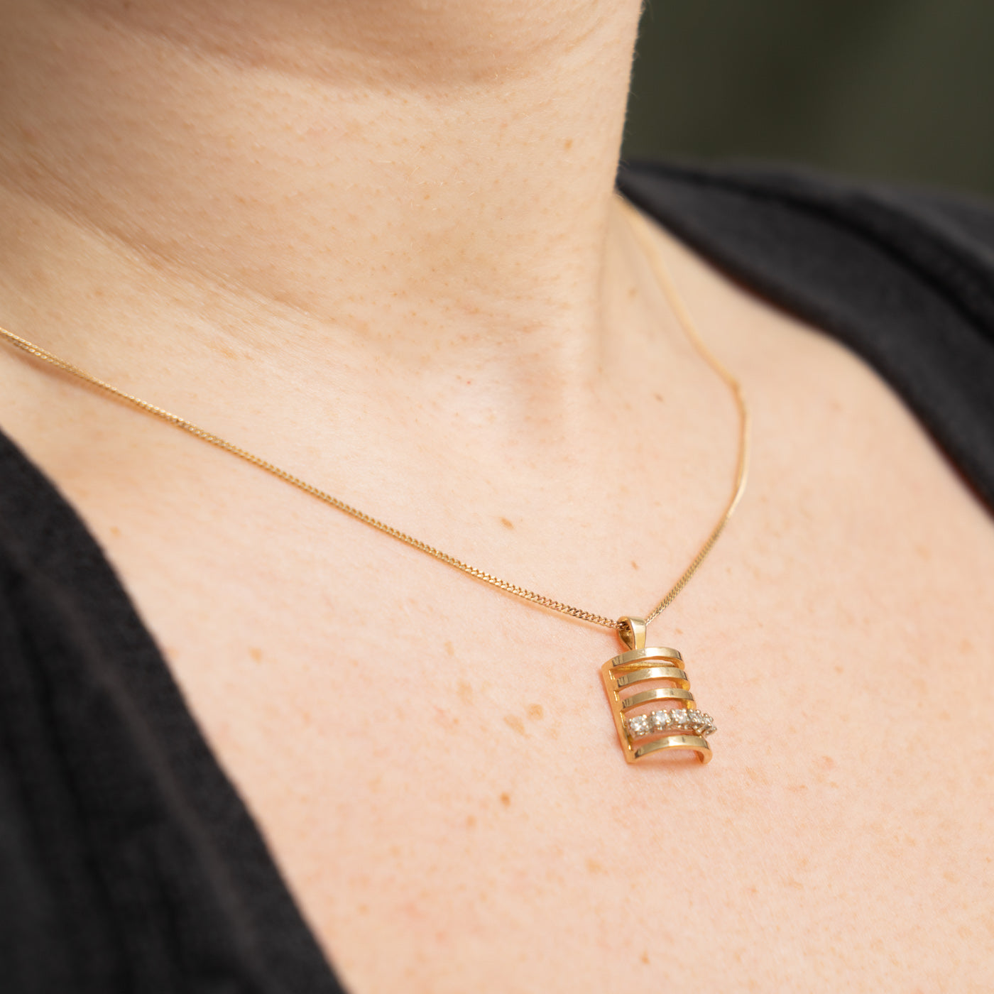 14k Diamond Geometric Pendant | 0.10ctw