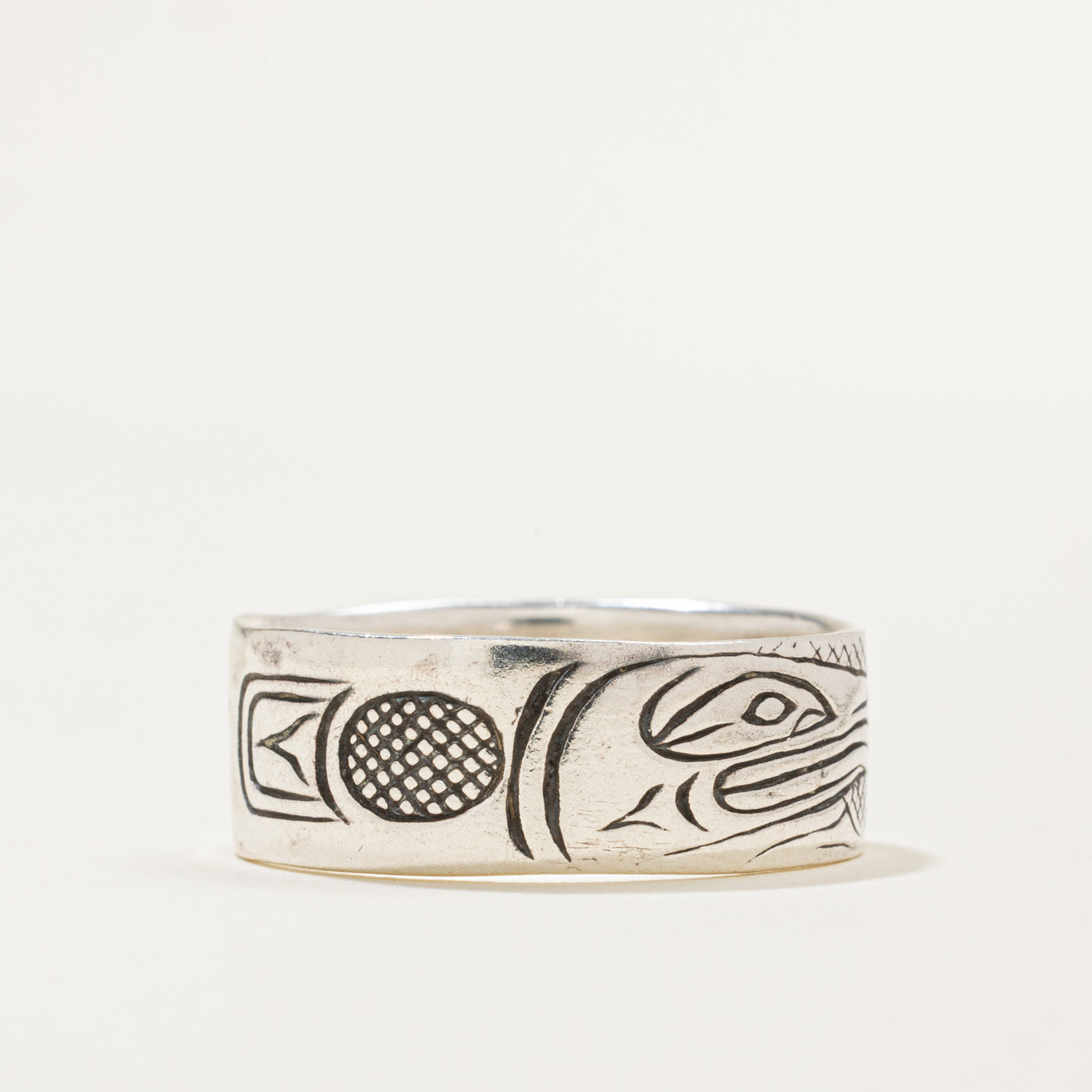 Sterling Silver Indigenous Carved Eagle Ring | 9mm | SZ 13