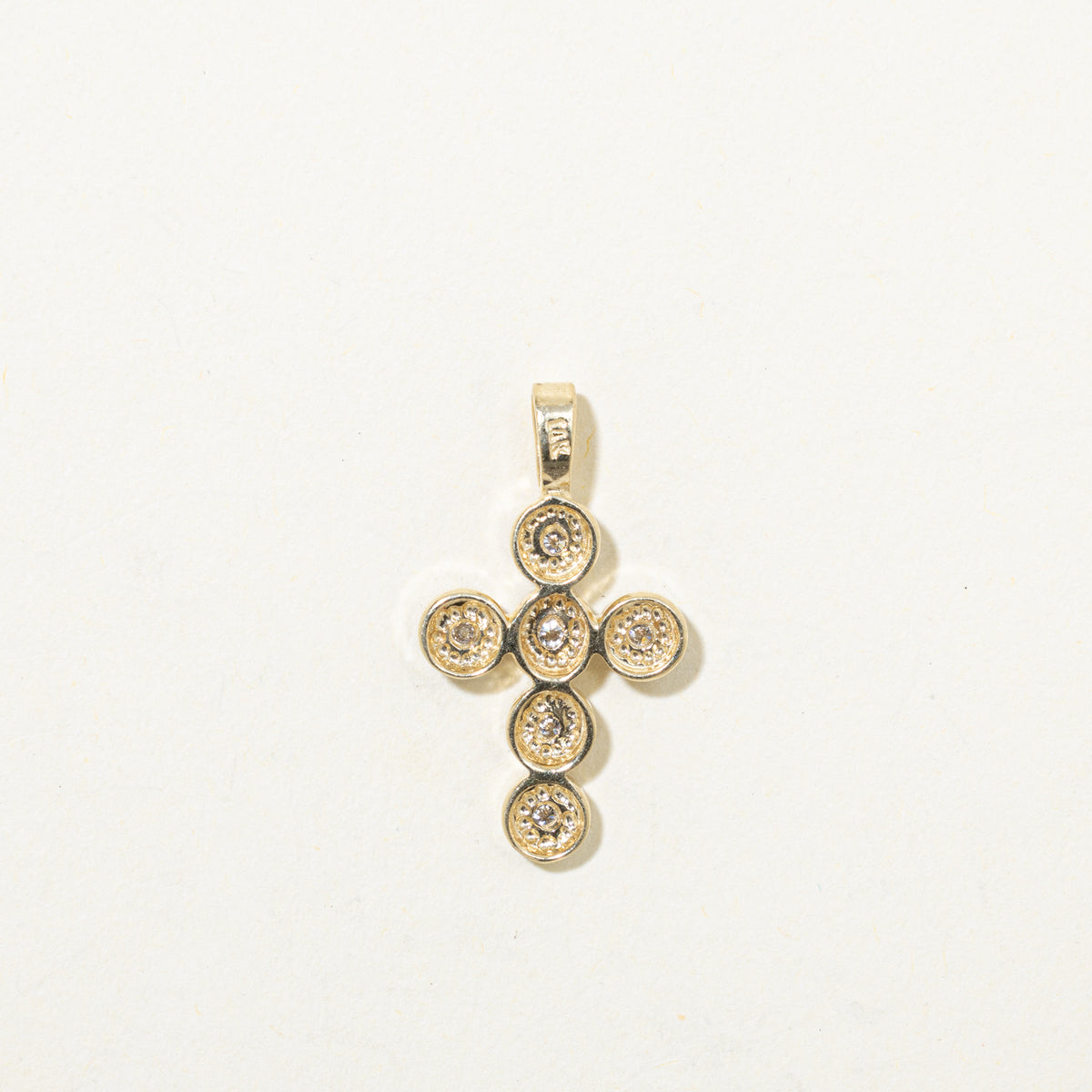 14k Illusion Set Diamond Cross Pendant | 0.09ctw