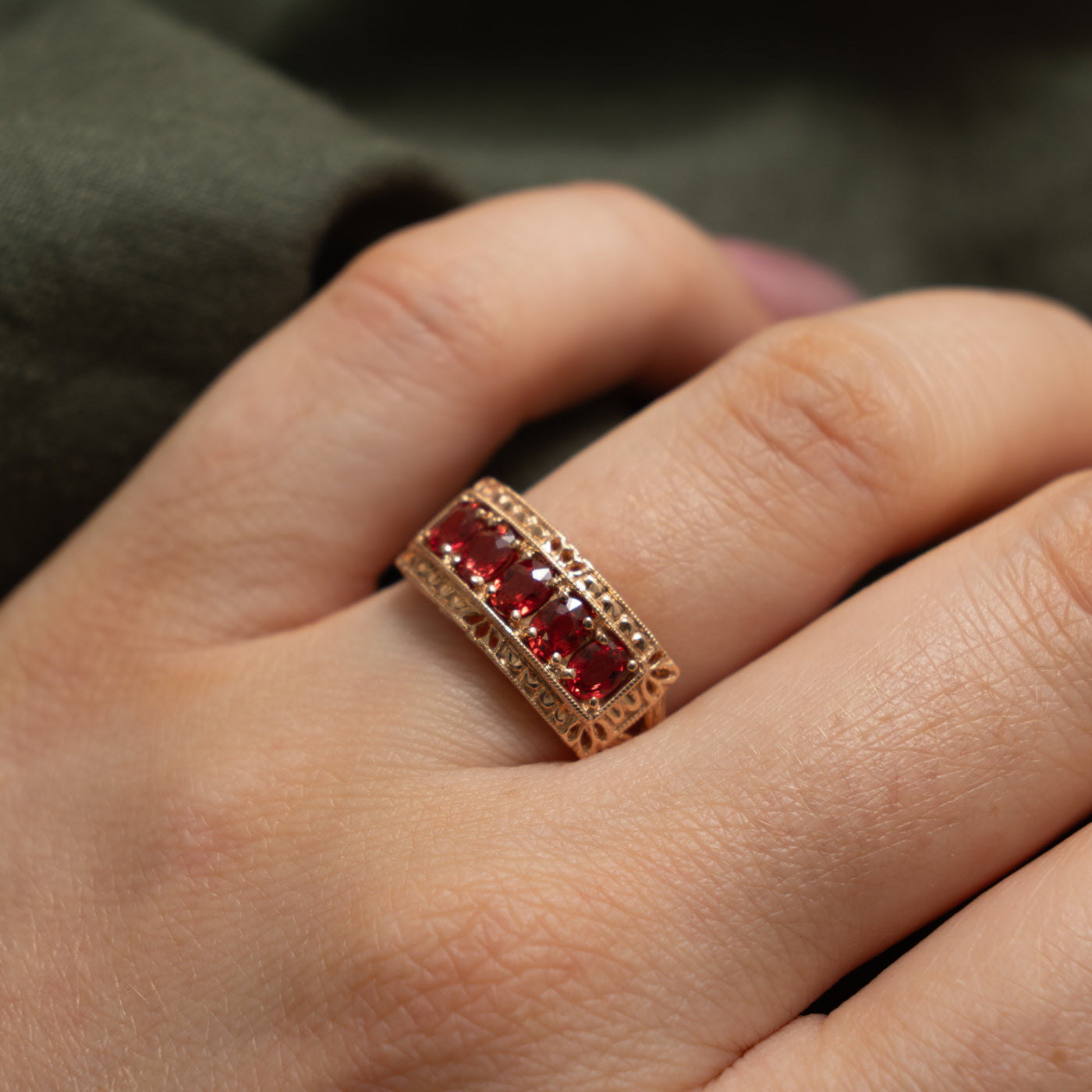 14k Five Stone Red Sapphire Textured Ring | 0.85ctw | SZ 7.25
