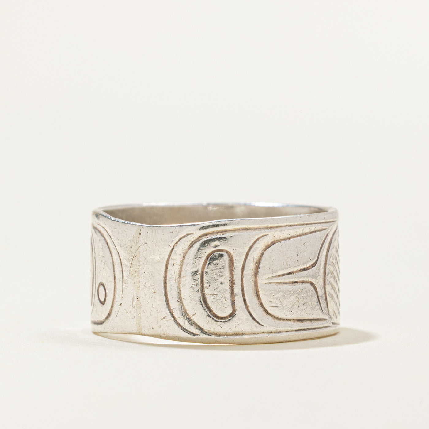 'Don Lancaster' Sterling Silver Indigenous Carved Eagle Ring | 8.95mm | SZ 5.25