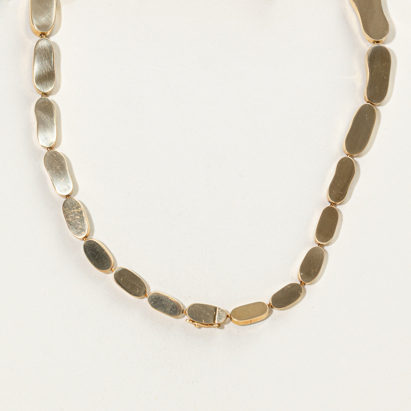 ‘Cavelti’ 18k Lily Pad Necklace | 16.5"