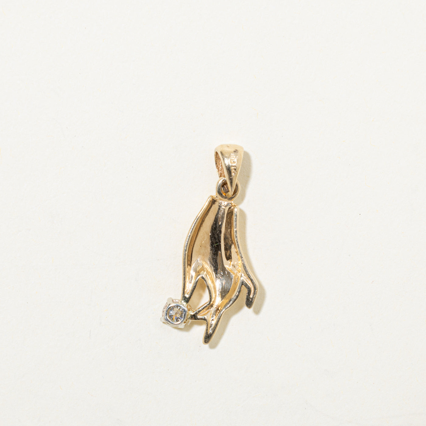 14k Diamond Hand Pendant | 0.16ctw