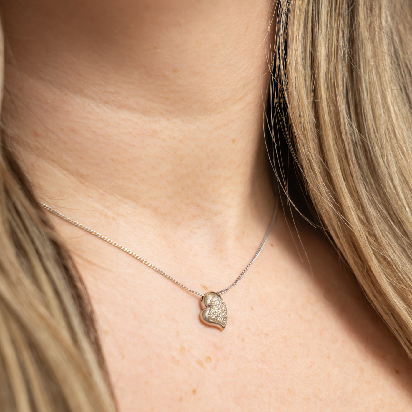 10k Diamond Puffed Heart Pendant | 0.12ctw