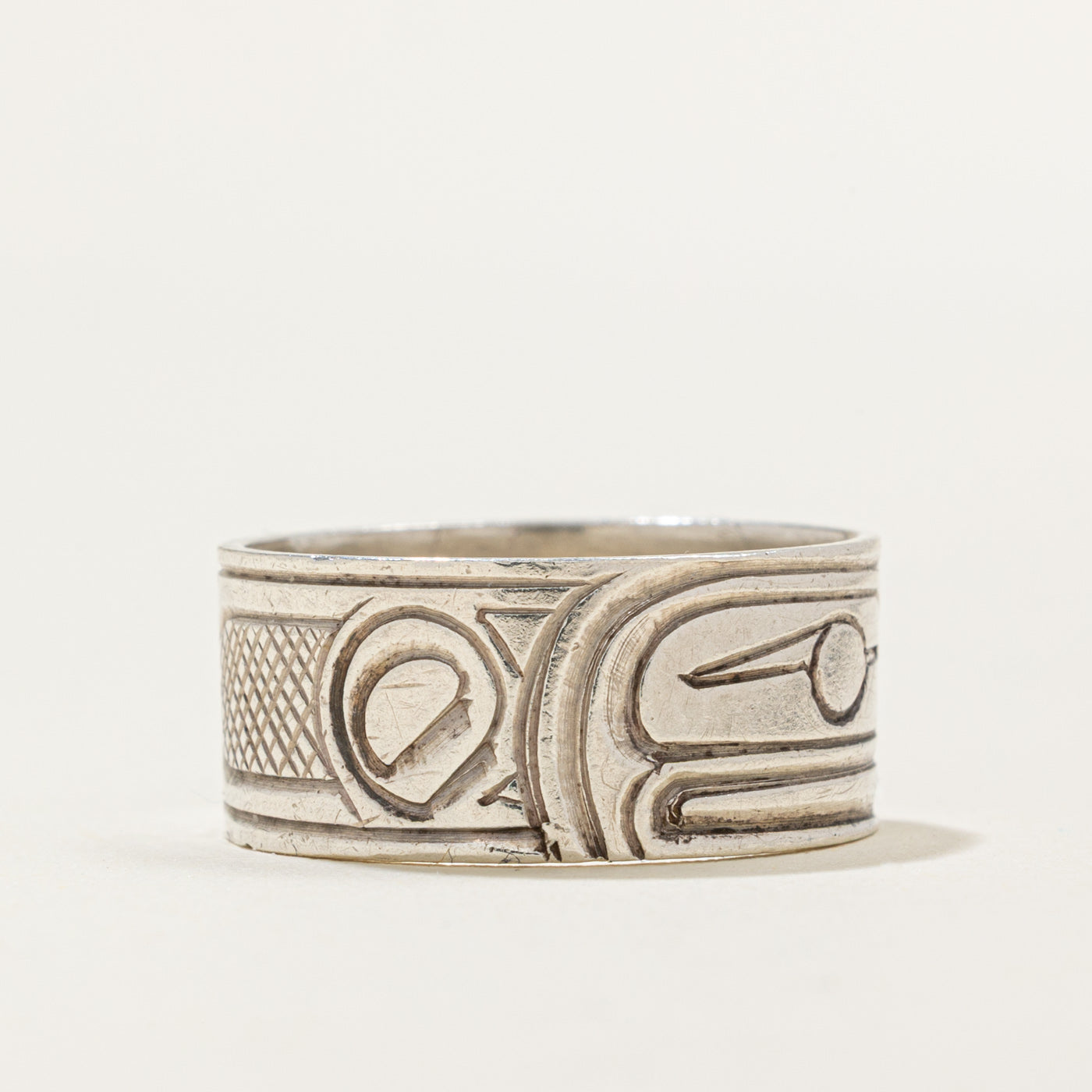 Sterling Silver Indigenous Carved Bird Ring | 8.6mm | SZ 6.75