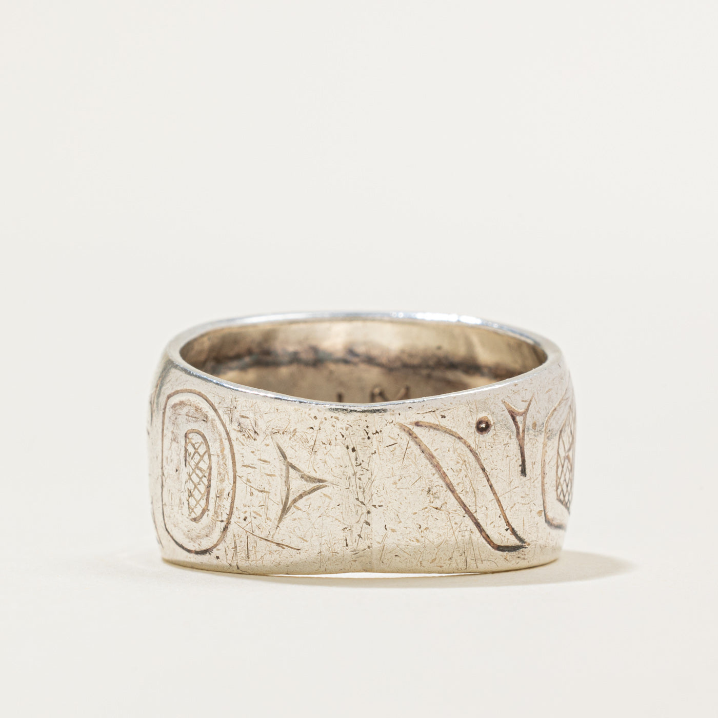Sterling Silver Indigenous Carved Raven Ring | SZ 9.5