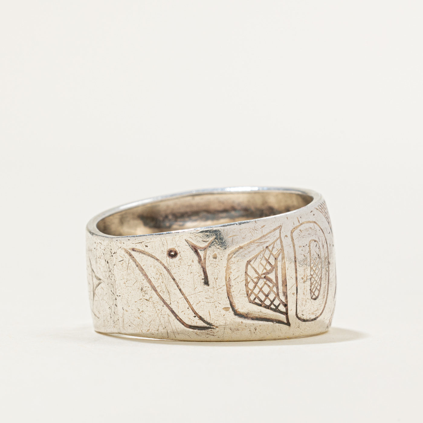 Sterling Silver Indigenous Carved Raven Ring | SZ 9.5