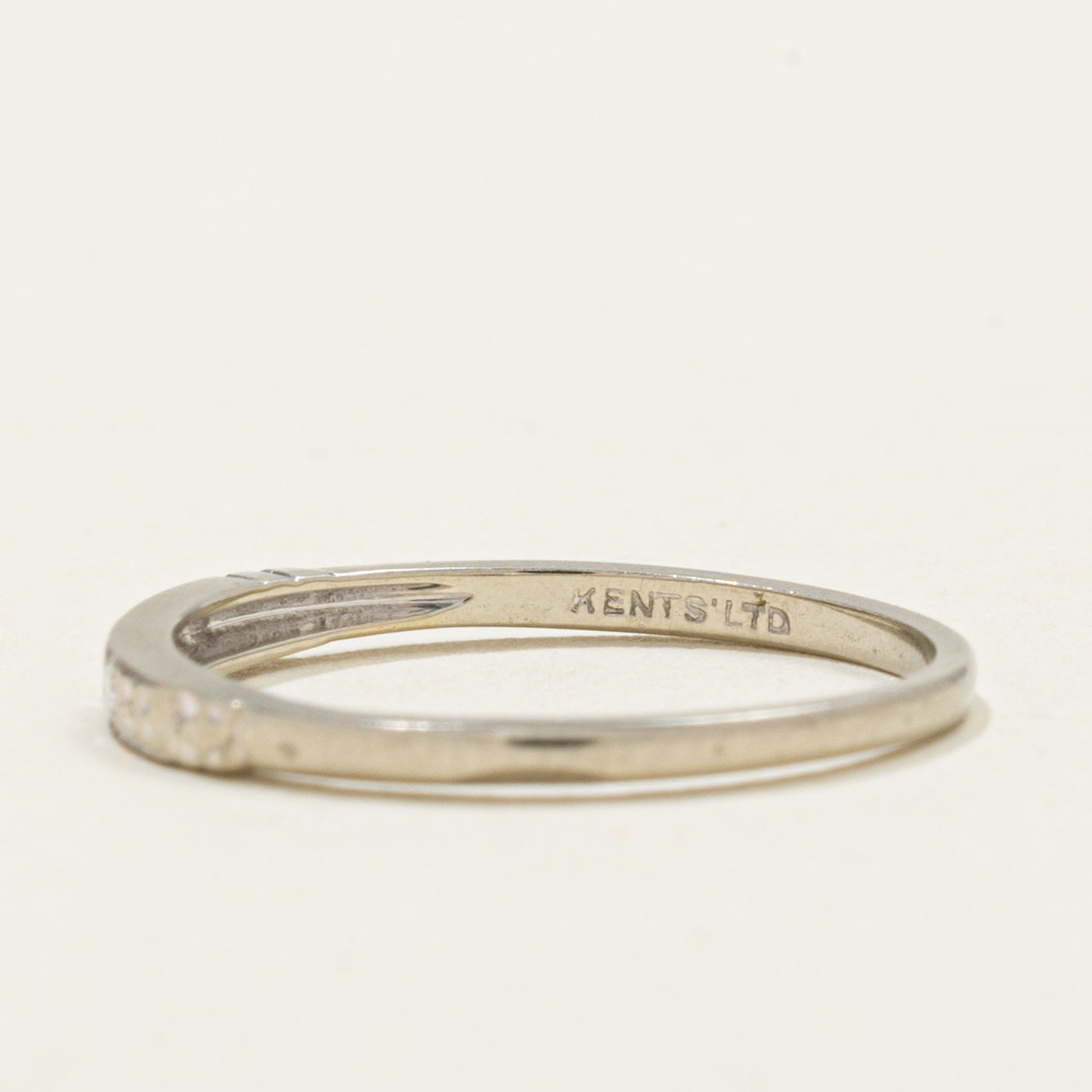 18k Diamond Textured Thin Band | SZ 6