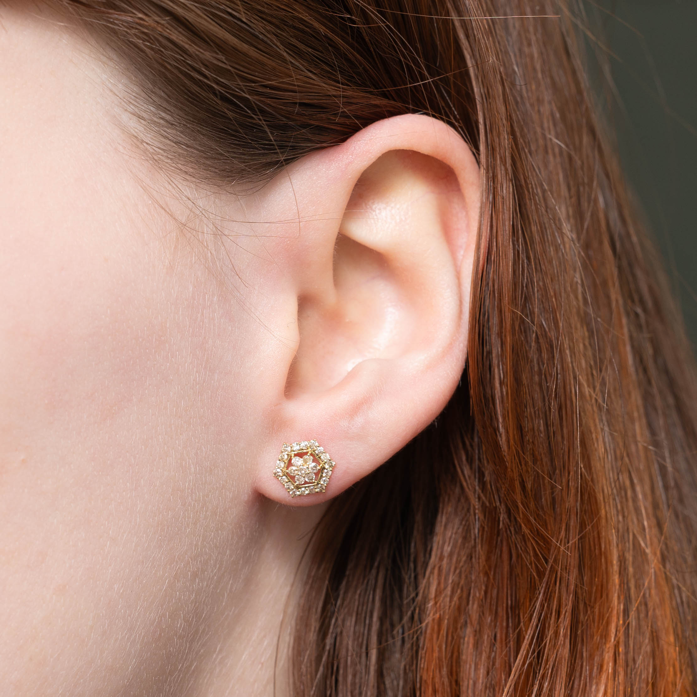 18k Diamond Cluster Hexagon Stud Earrings