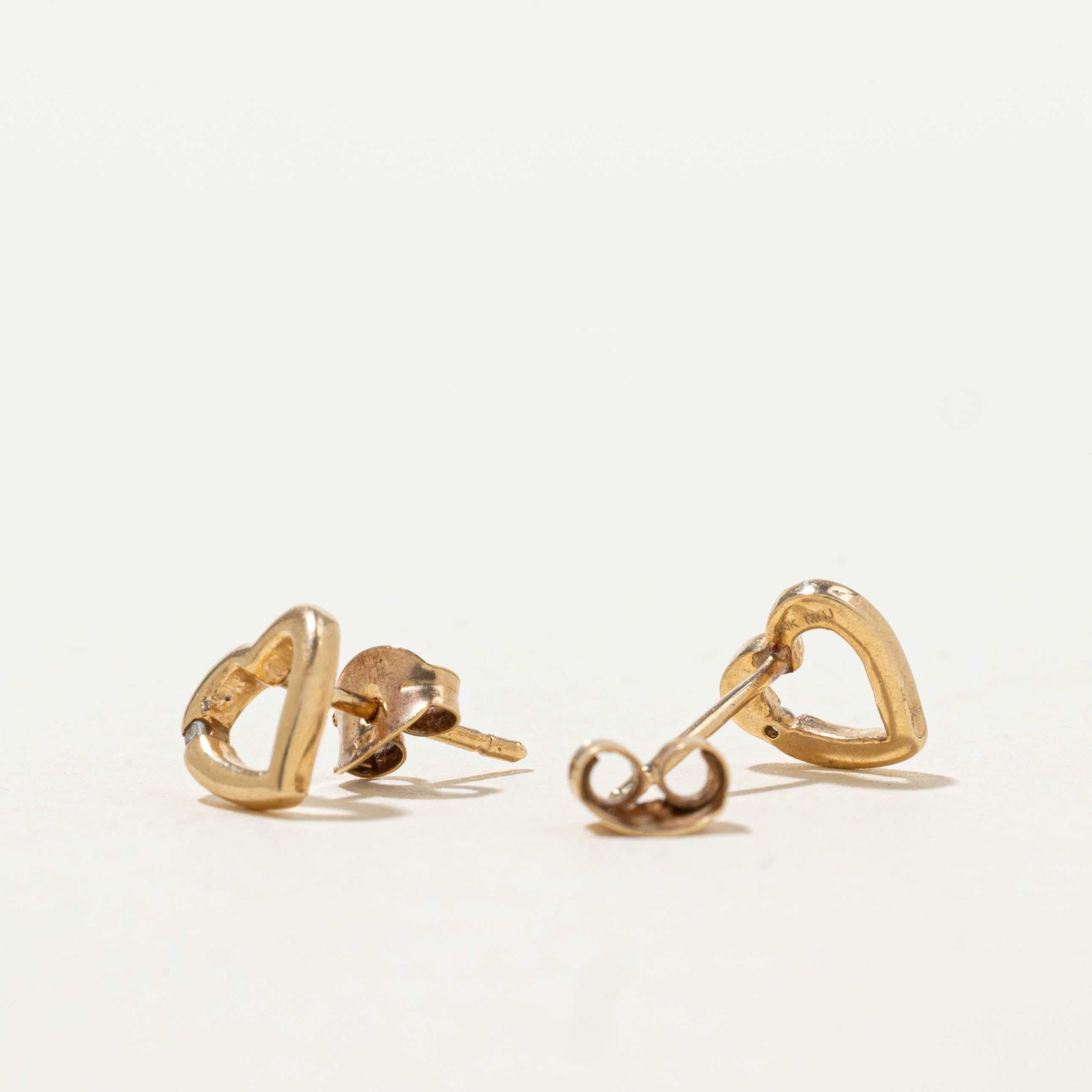 10k Diamond Heart Stud Earrings