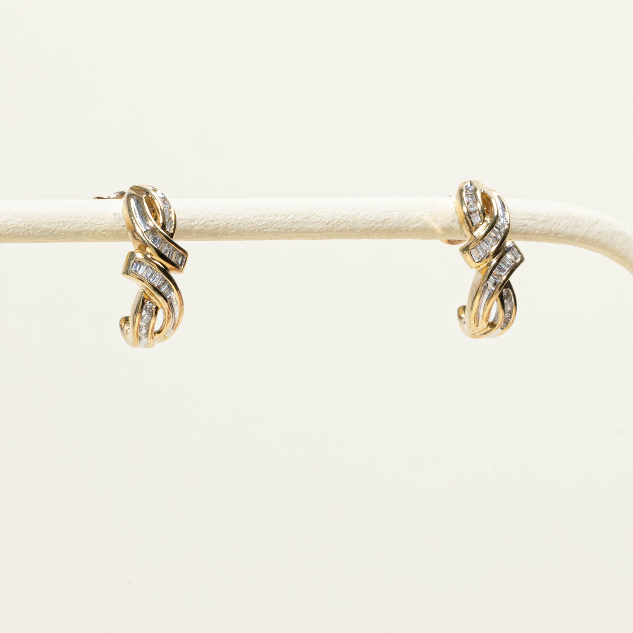 10k Channel Set Diamond Crossover Stud Earrings