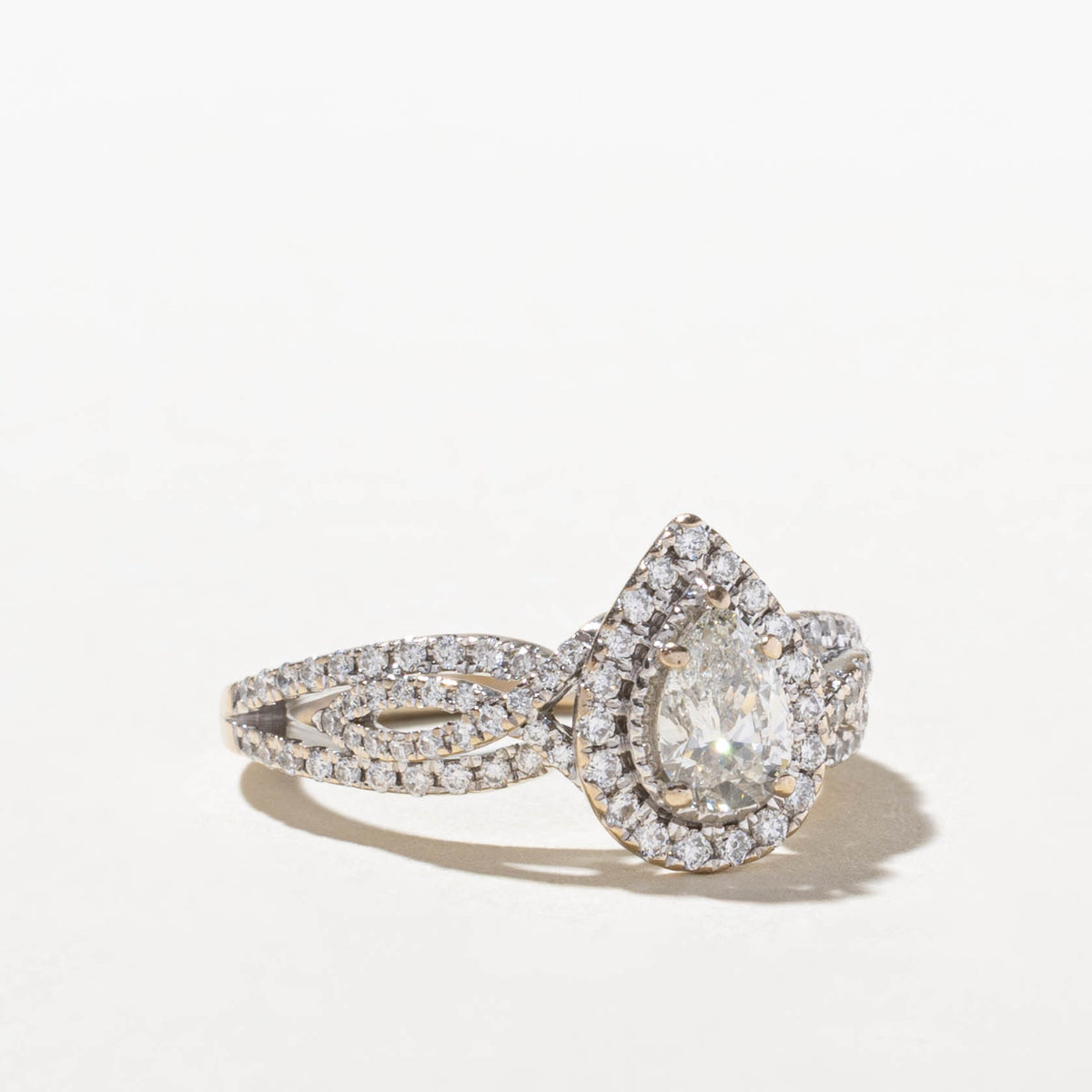 14k Pear Cut Diamond Halo Ring | 0.50ct SI1 H/I, 0.53ctw | SZ 6.75