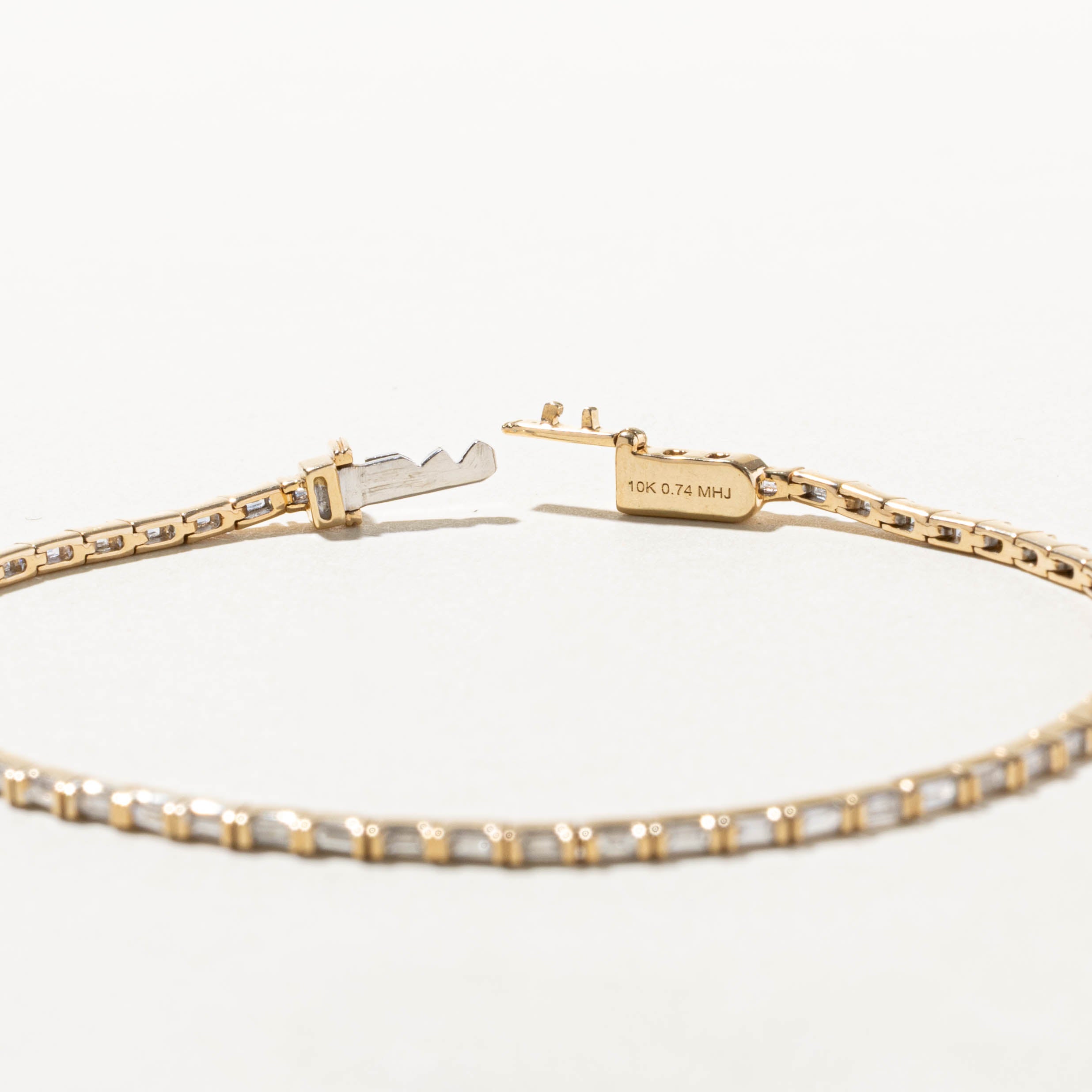 10k Diamond Thin Tennis Bracelet | 0.74ctw | 7.5"
