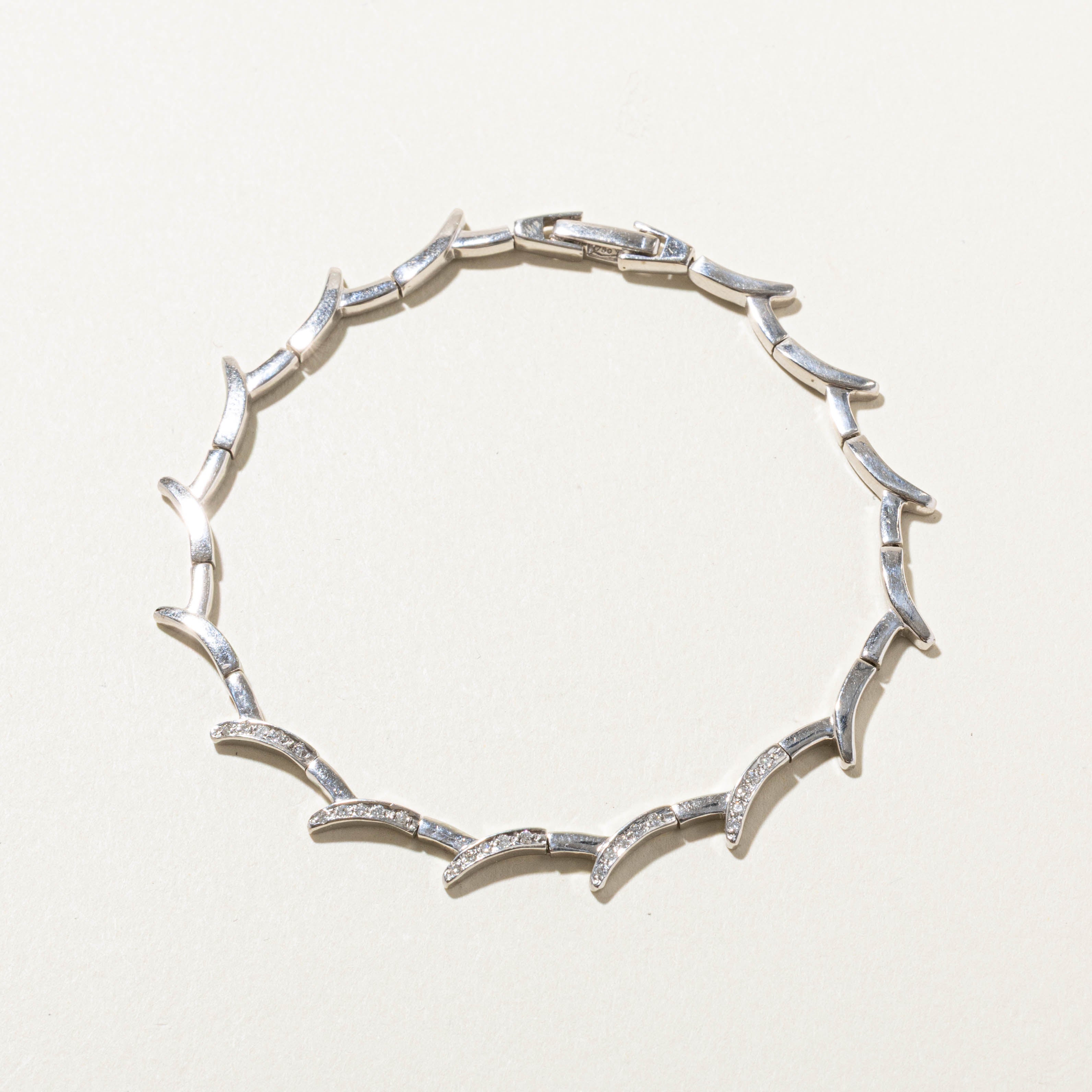 18k Diamond Accented Spoked Bracelet | 0.12ctw | 8"