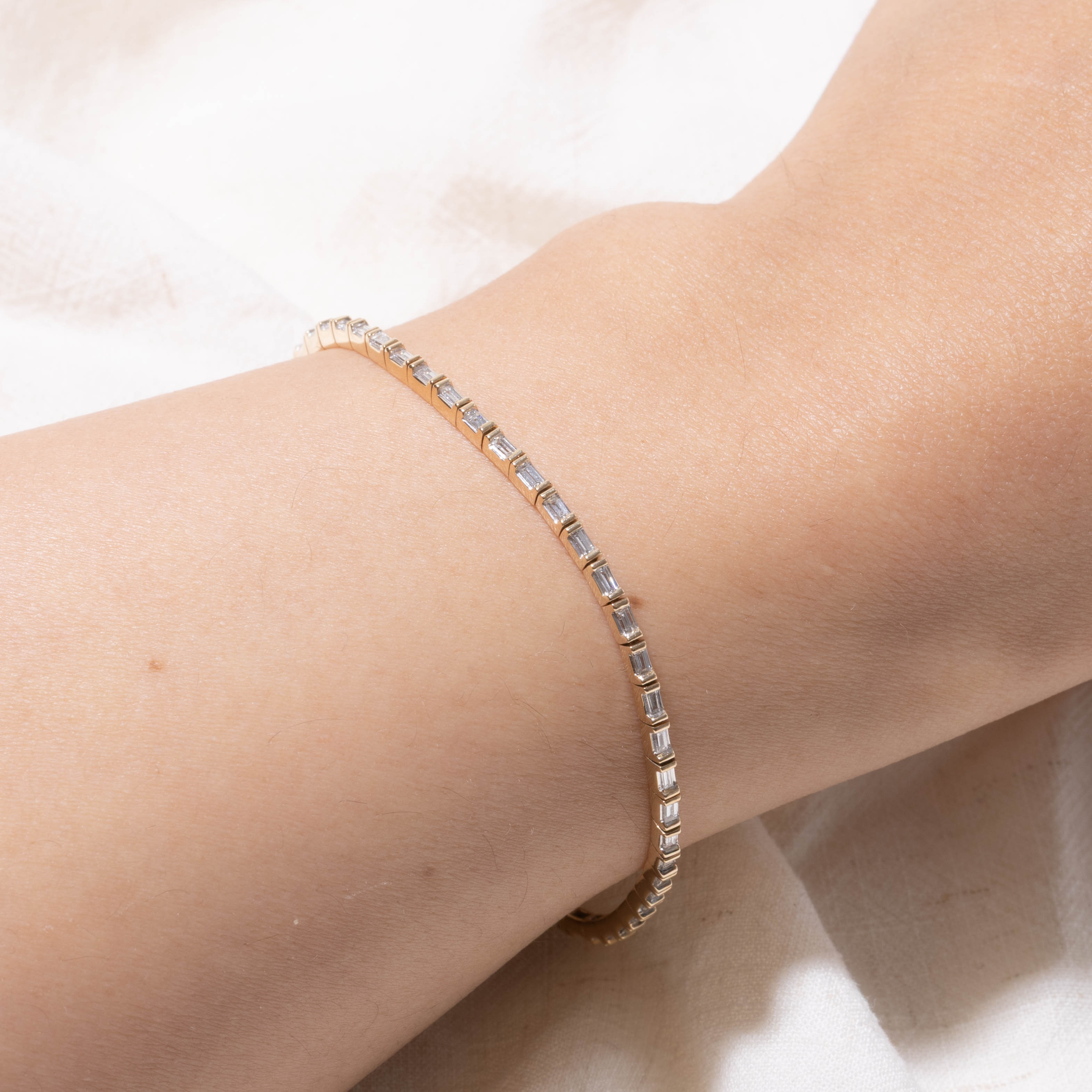 10k Diamond Thin Tennis Bracelet | 0.74ctw | 7.5"