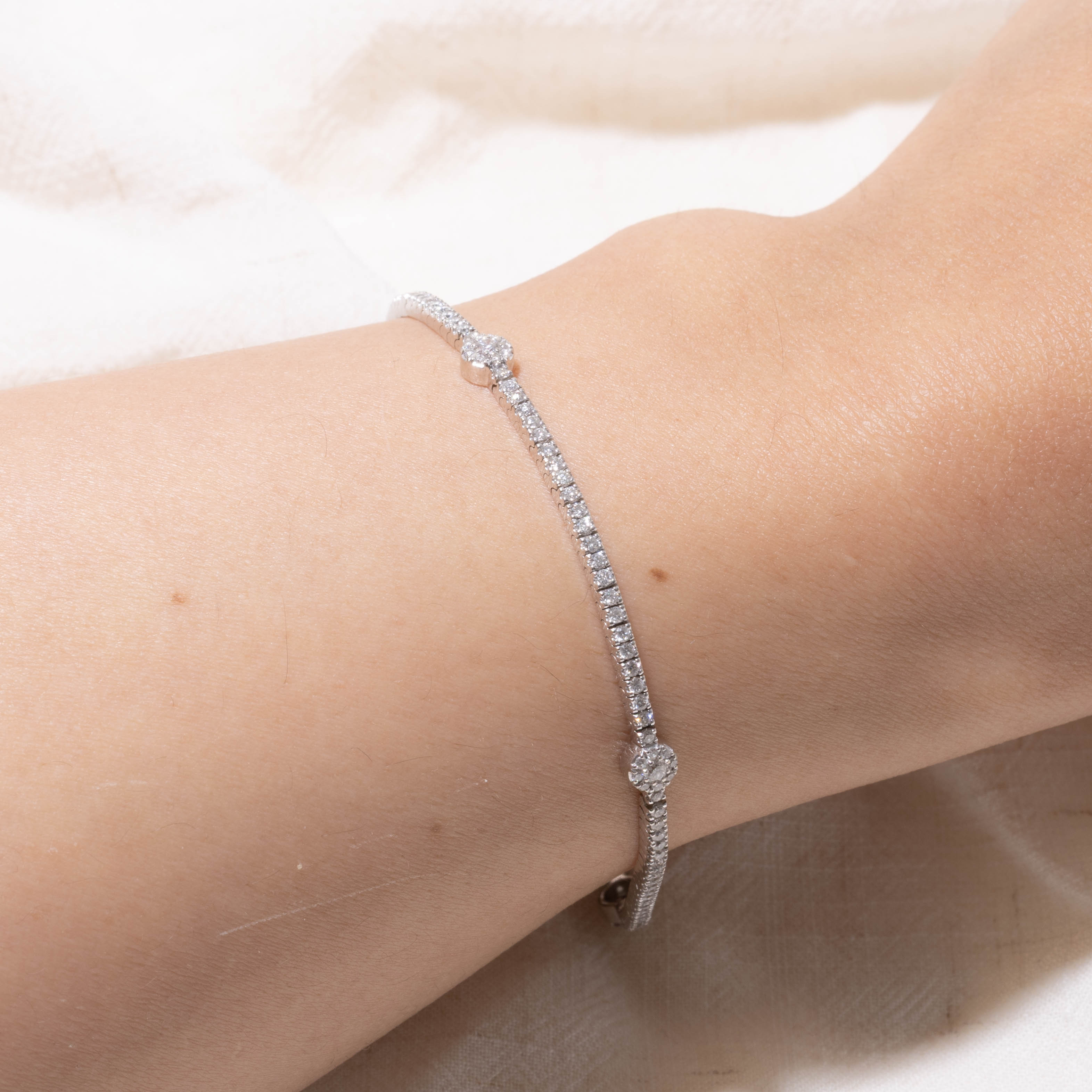 14k Diamond Cluster Satelite Tennis Bracelet | 0.90ctw | 7.5"