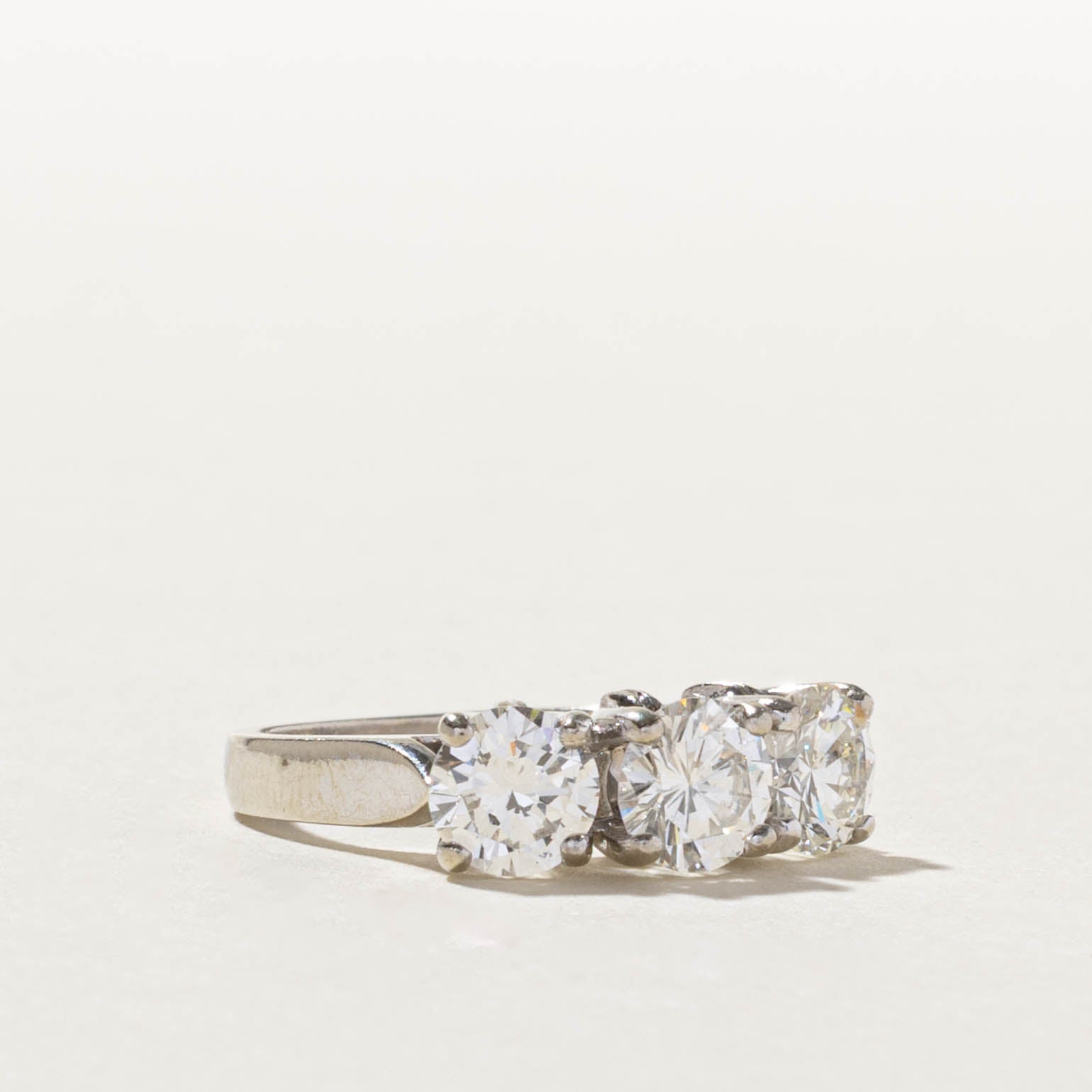 14k Three Stone Diamond Ring | 1.22ctw SI1/SI2 H | SZ 2.25