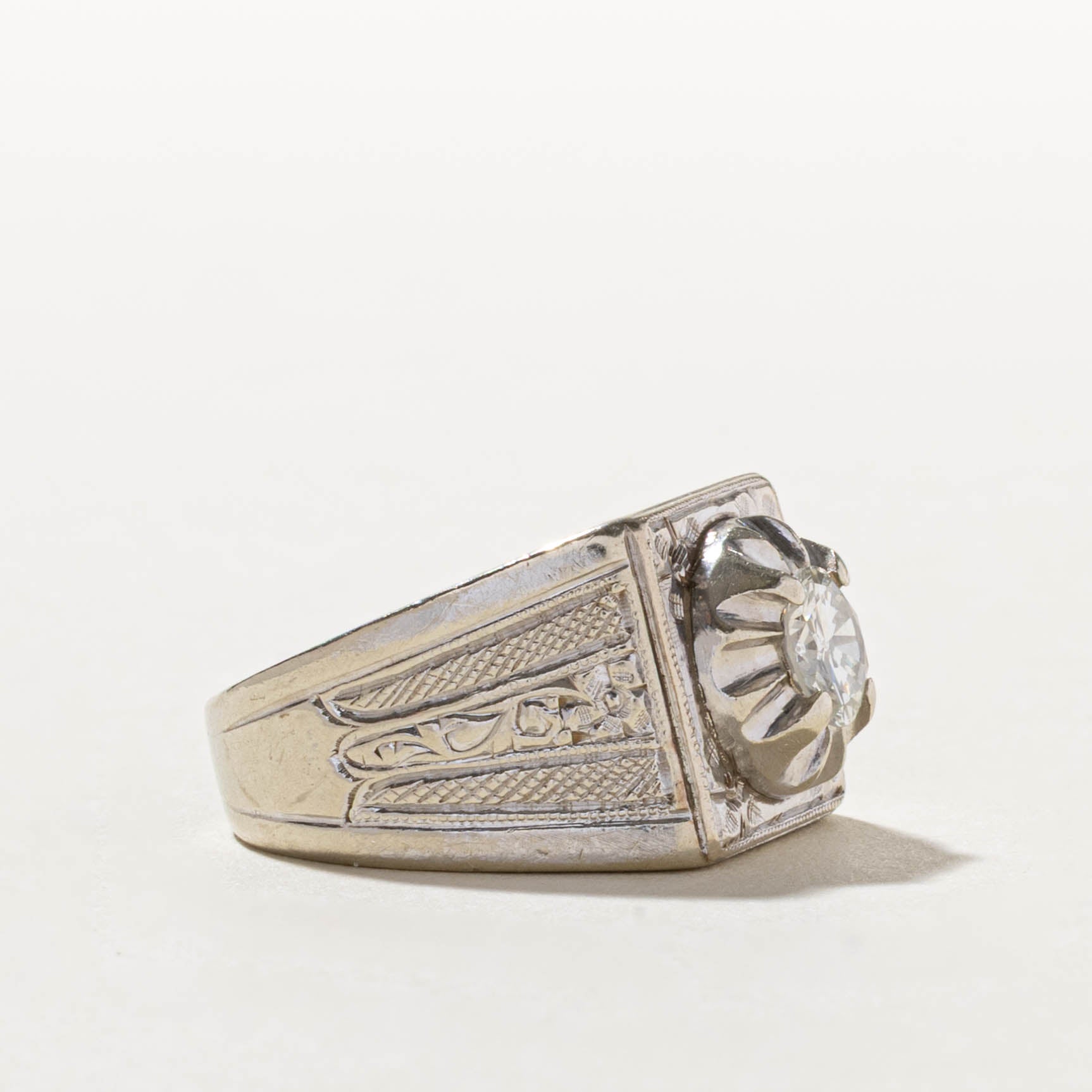10k Illusion Set Diamond Floral Engraved Signet Ring | 0.82ct SI2 H/I | SZ 6.75