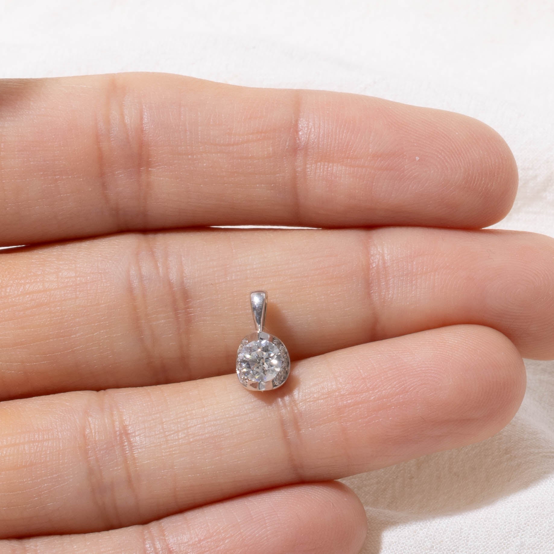 14k Diamond Accented Pendant | 0.40ct SI2 G, 0.05ctw