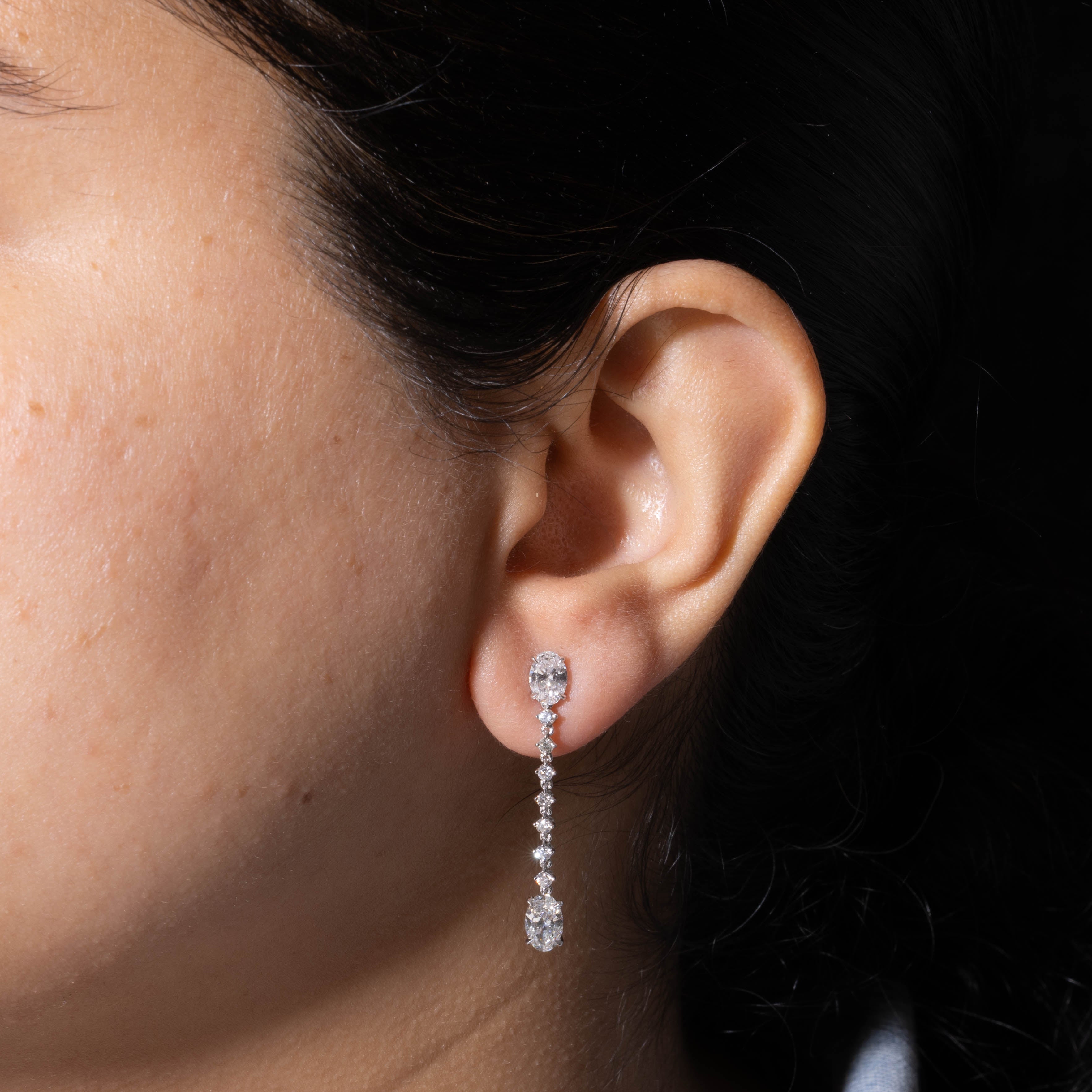 18k Oval Cut Diamond Drop Earrings | 2.08ctw SI2 G/H