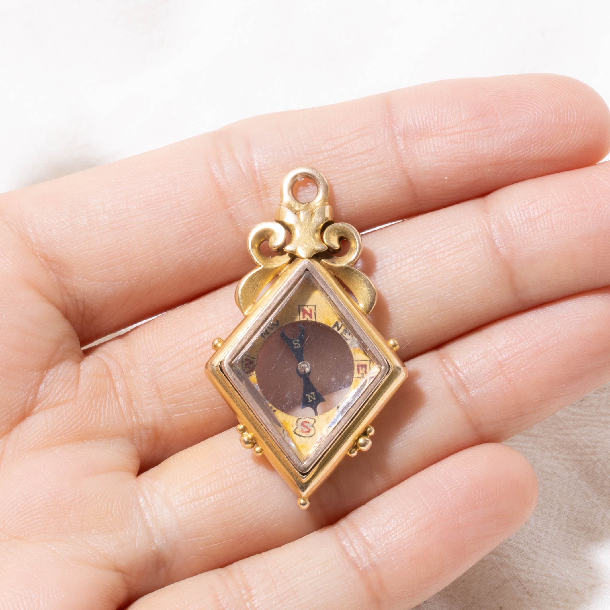 Vintage 18k Compass Charm