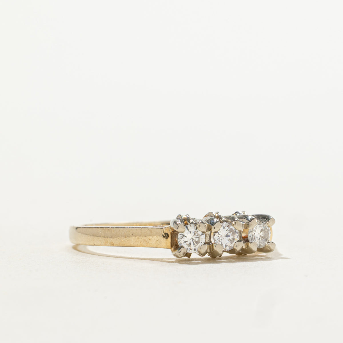 10k Three Stone Diamond Textured Ring | 0.24ctw | SZ 8.25