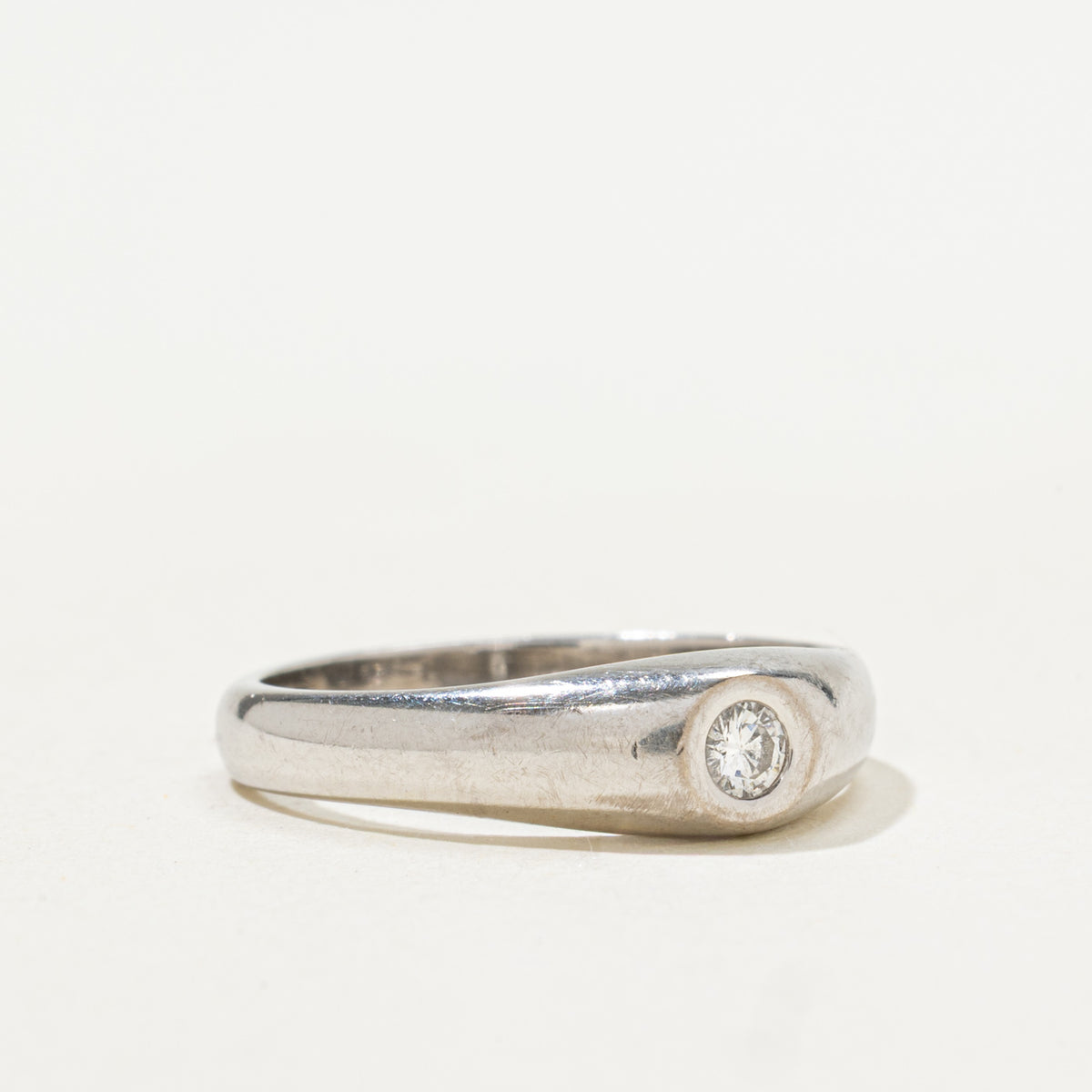 18k Solitaire Diamond Plain Dome Ring | 0.06ct | SZ 5.5