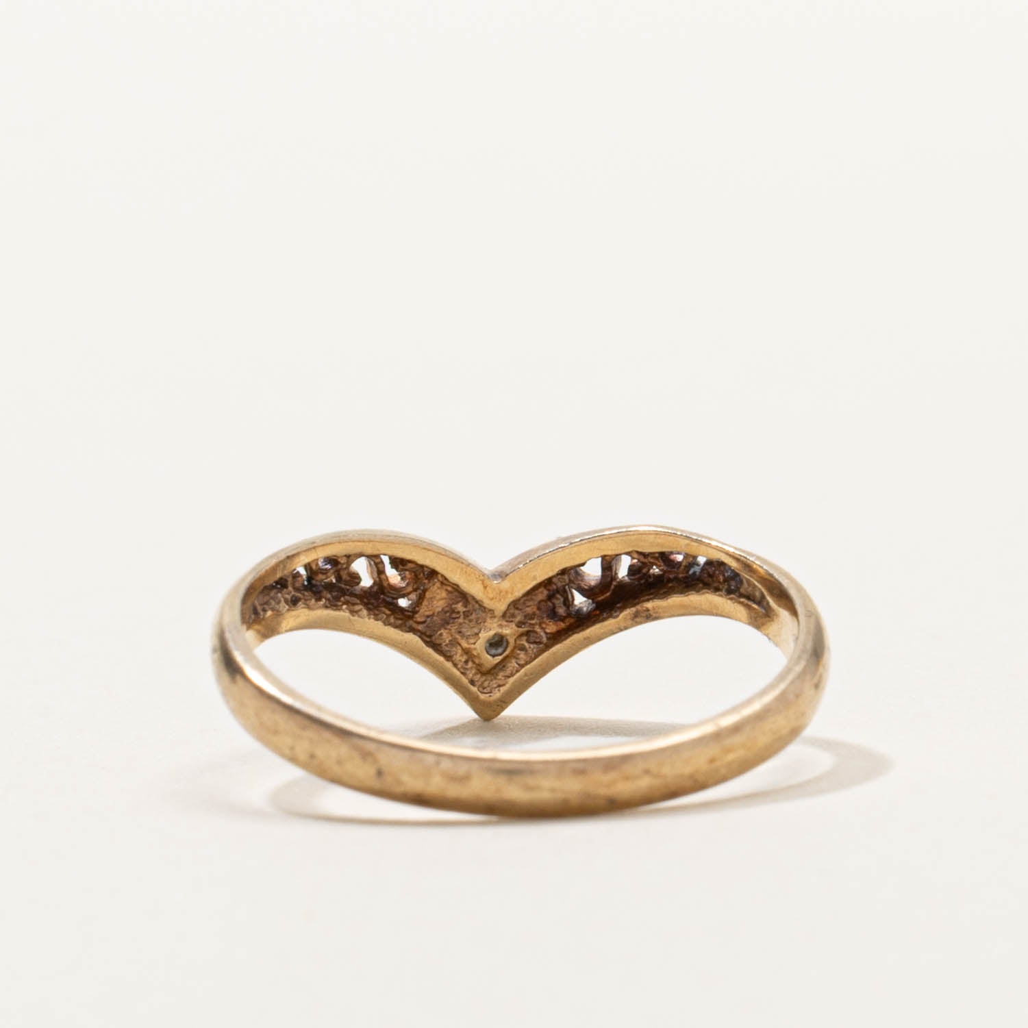 10k Diamond Heart Chevron Ring | SZ 6.25