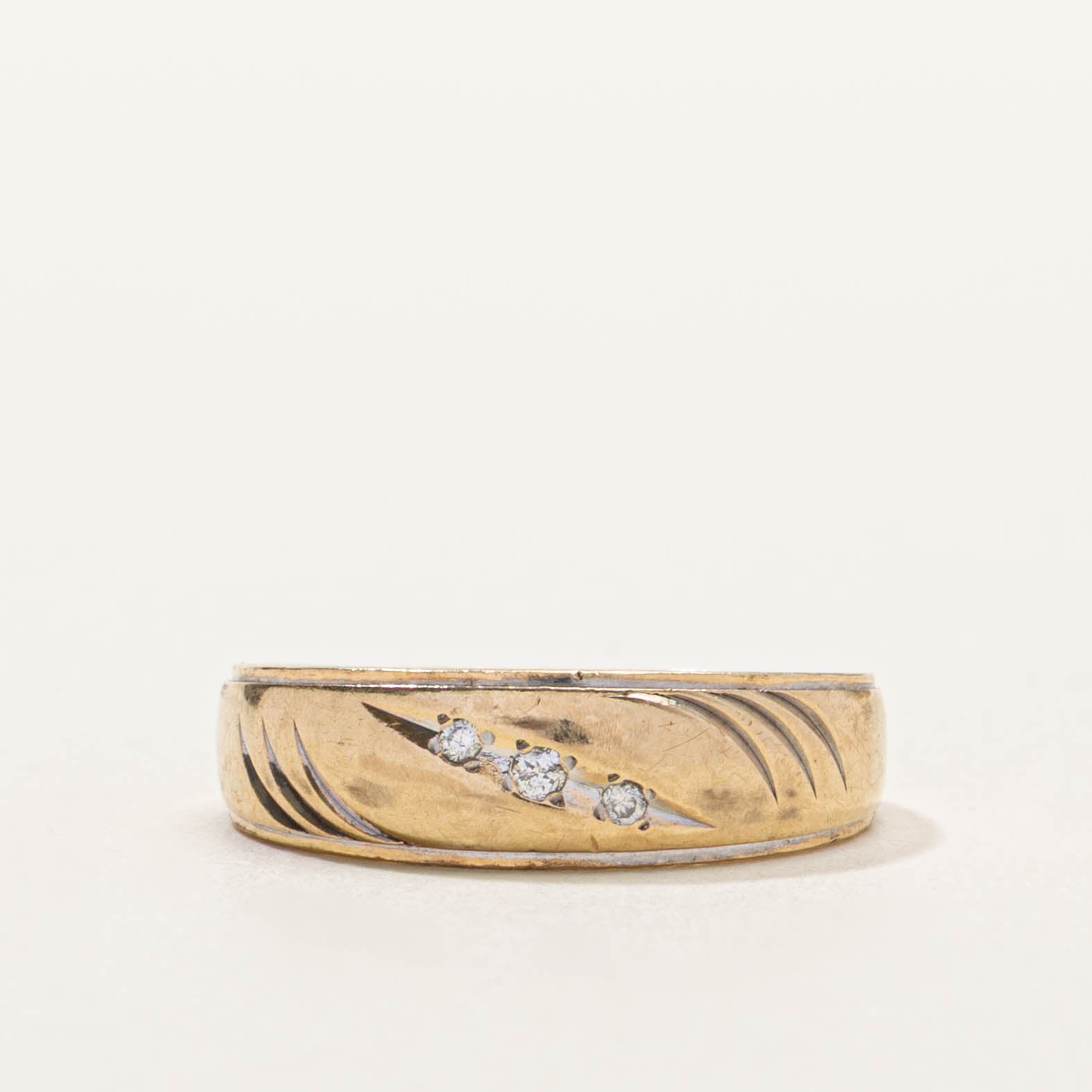 10k Diagonal Star Set Diamond Ring | SZ 5