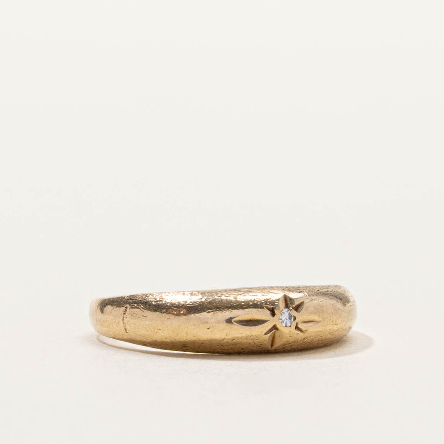 10k Star Set Diamond Dome Ring | SZ 5