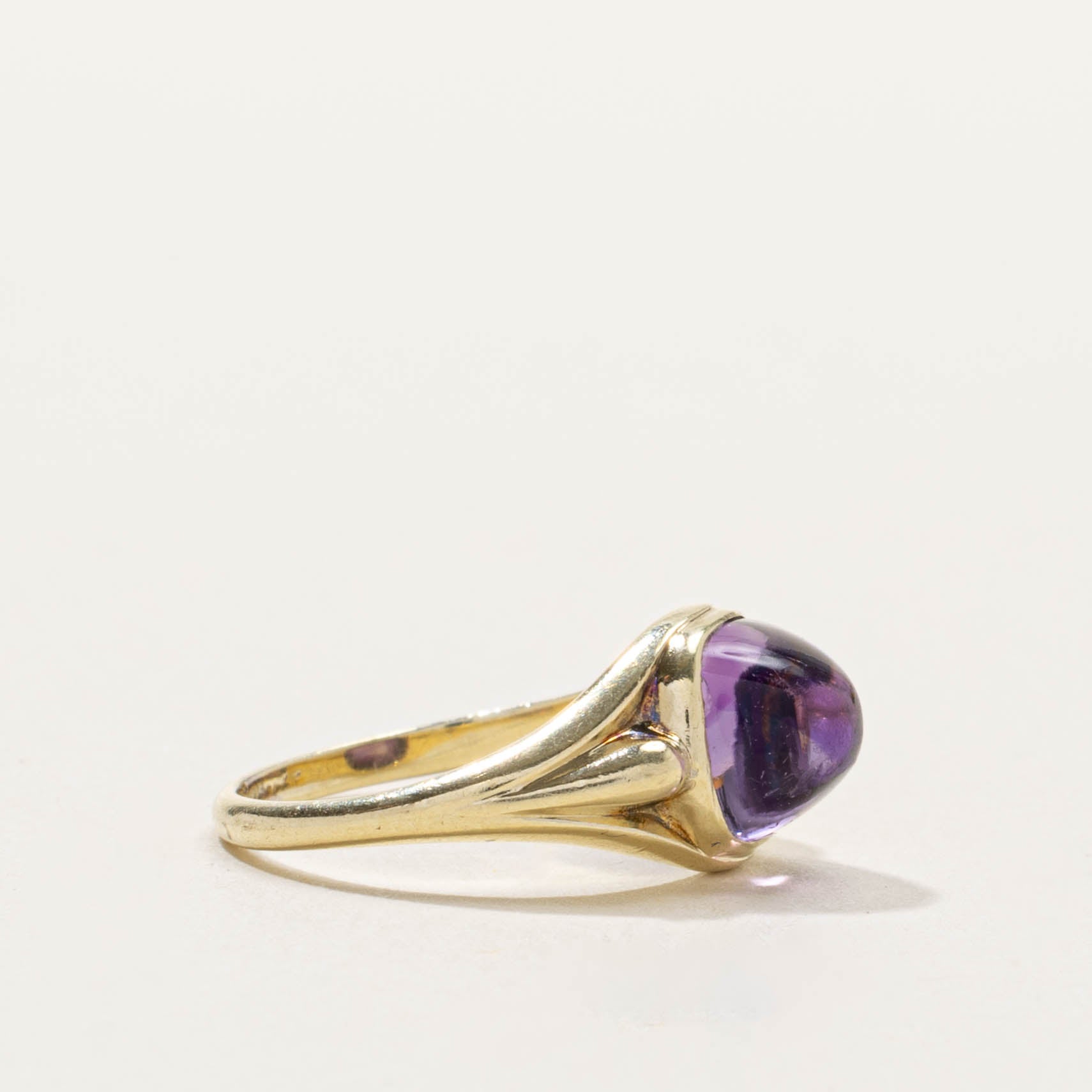 15k Bezel Set Amethyst Cocktail Ring | 1.65ct | SZ 5