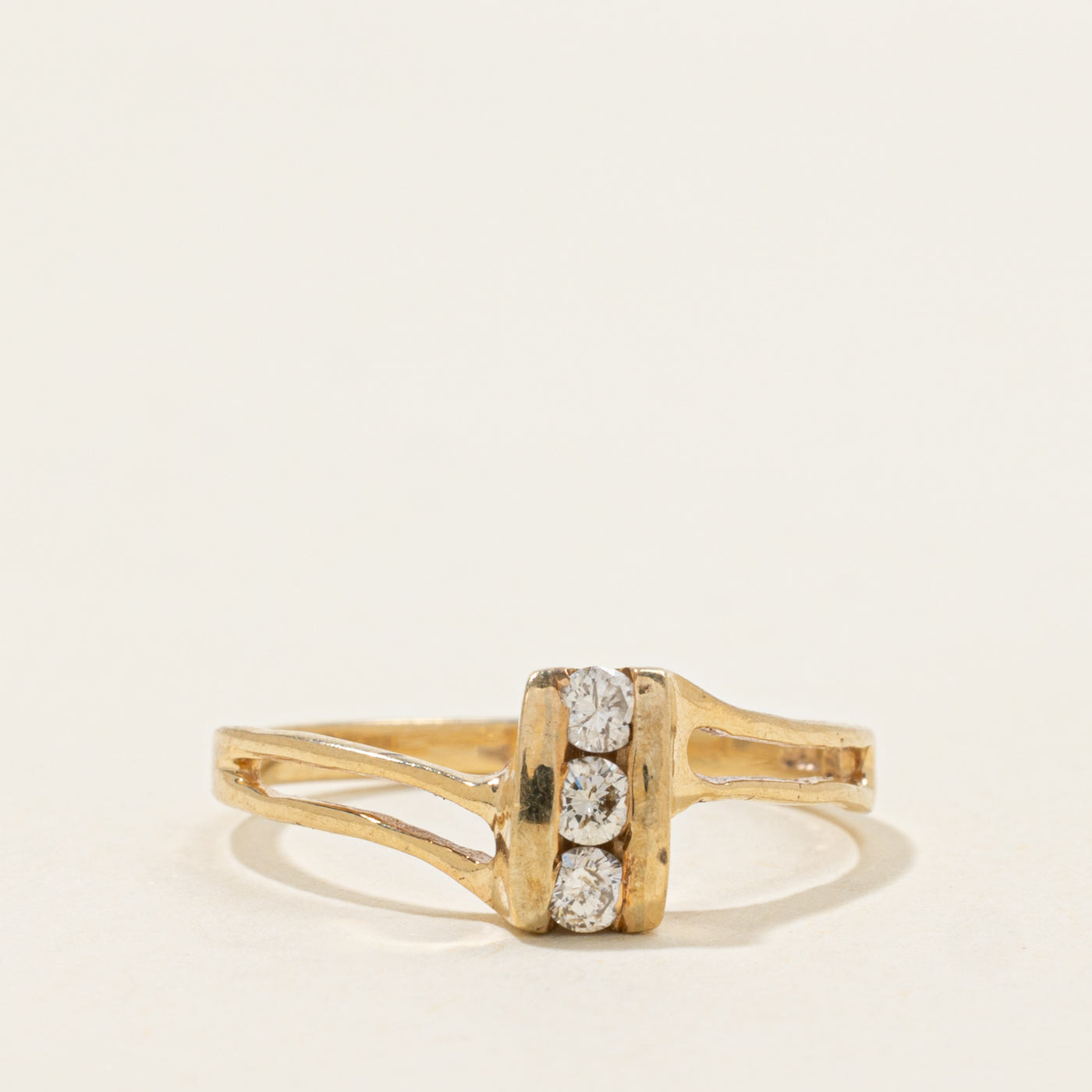 14k Three Stone Channel Set Diamond Bypass Ring | SZ 5.75