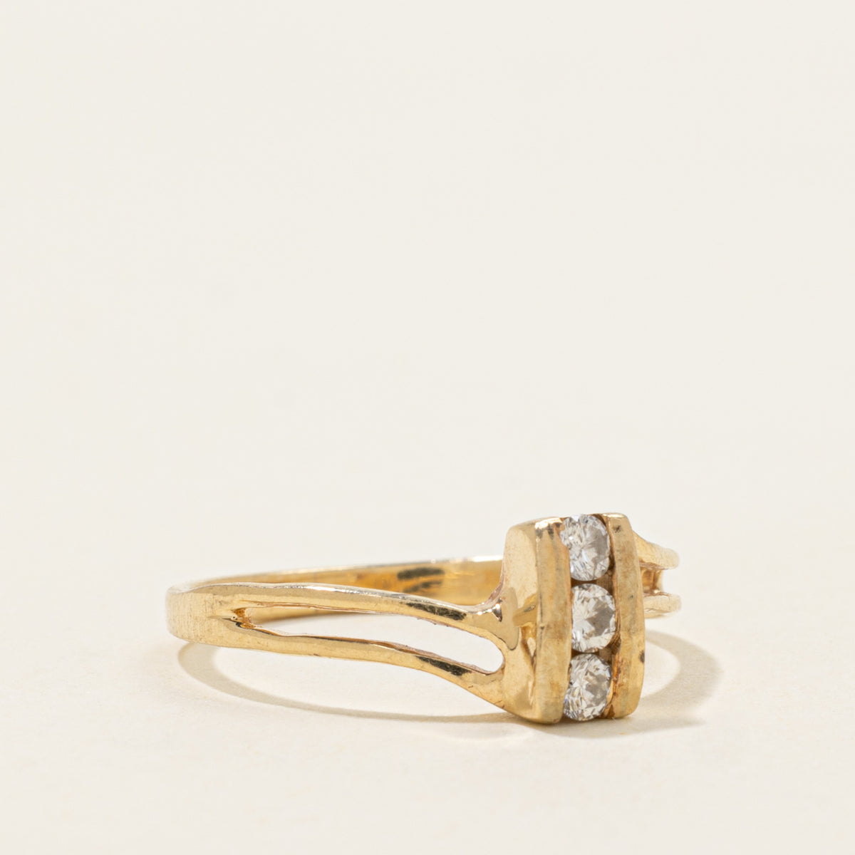 14k Three Stone Channel Set Diamond Bypass Ring | SZ 5.75