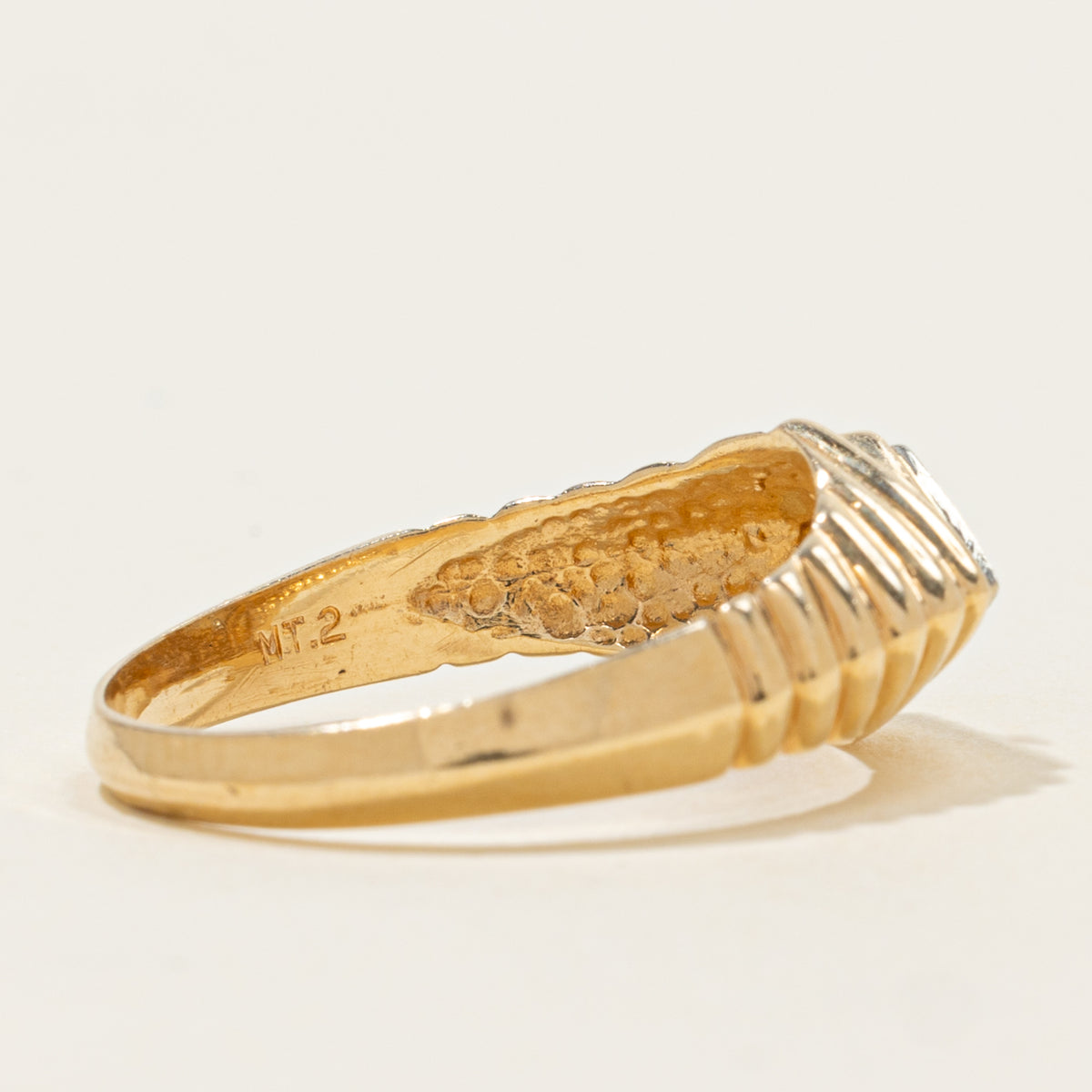 14k Diamond Rhombus Cluster Grooved Ring | SZ 9