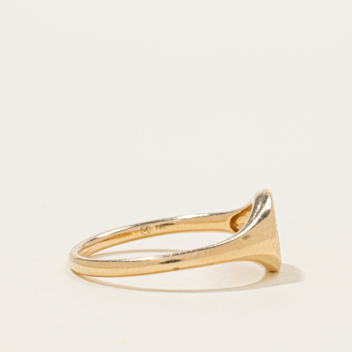 'Mejuri' Pavé Diamond Signet Ring | SZ 7