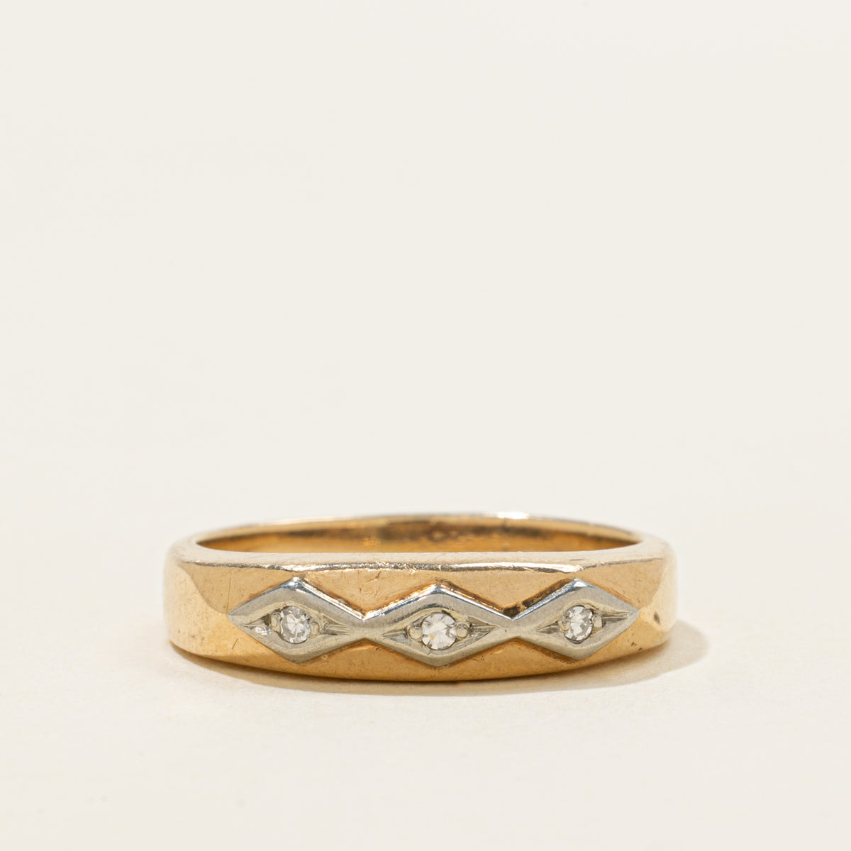 14k Three Stone Diamond Geometric Band | SZ 7.75
