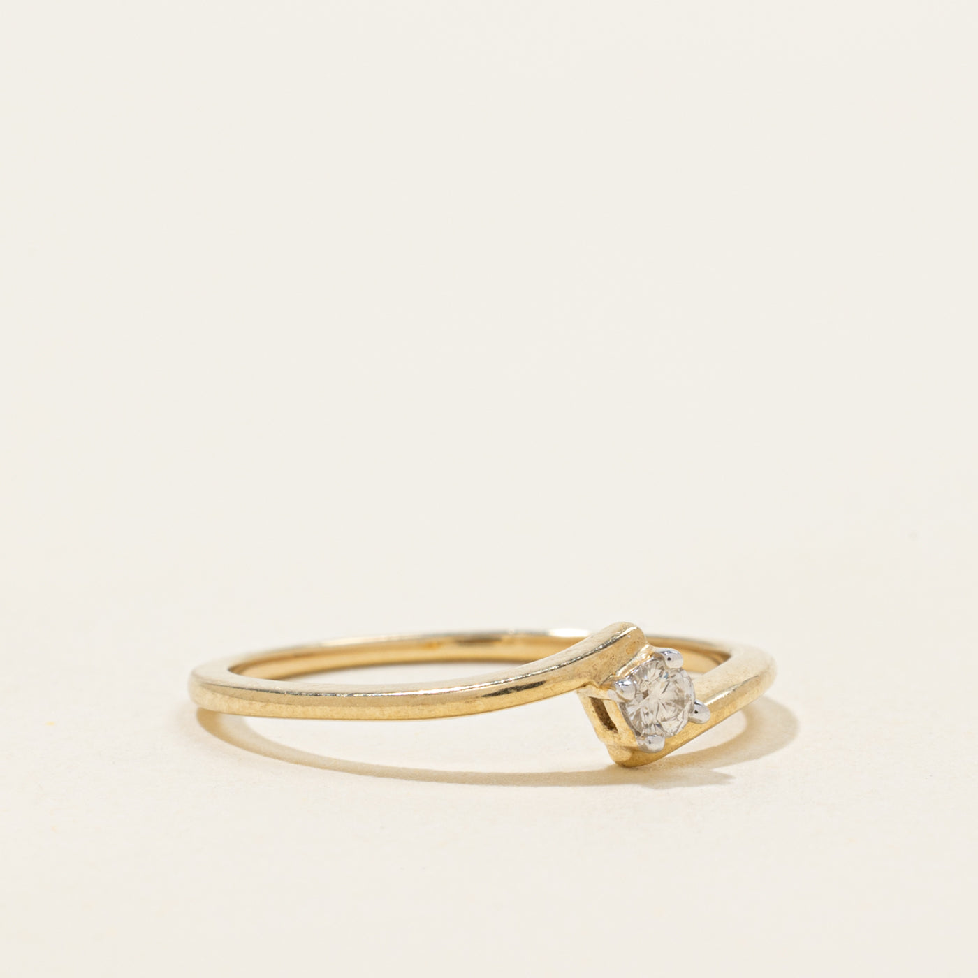 10k Solitaire Diamond Petite Bypass Ring | SZ 6.5