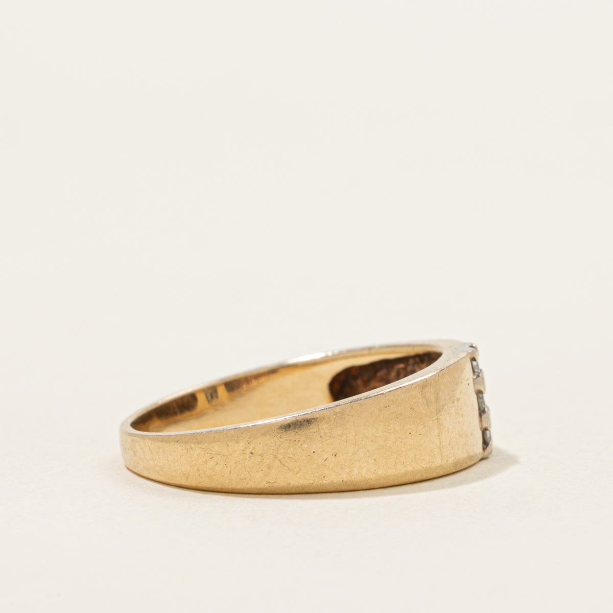 10k Yellow Gold Diamond Column Band | SZ 8