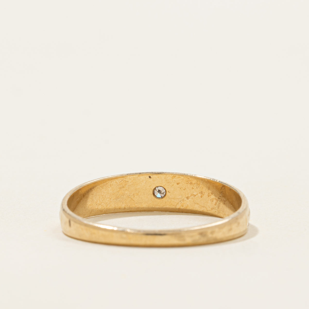 10k Star Set Diamond Grooved Band | SZ 9.75