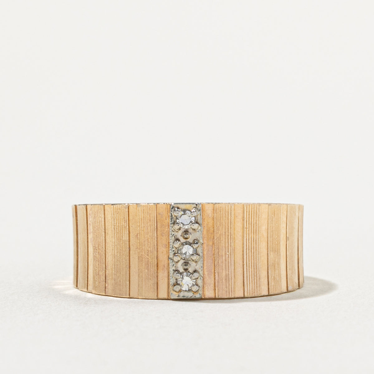 10k Diamond Column Fluted Band | 8.95mm | SZ 9.25