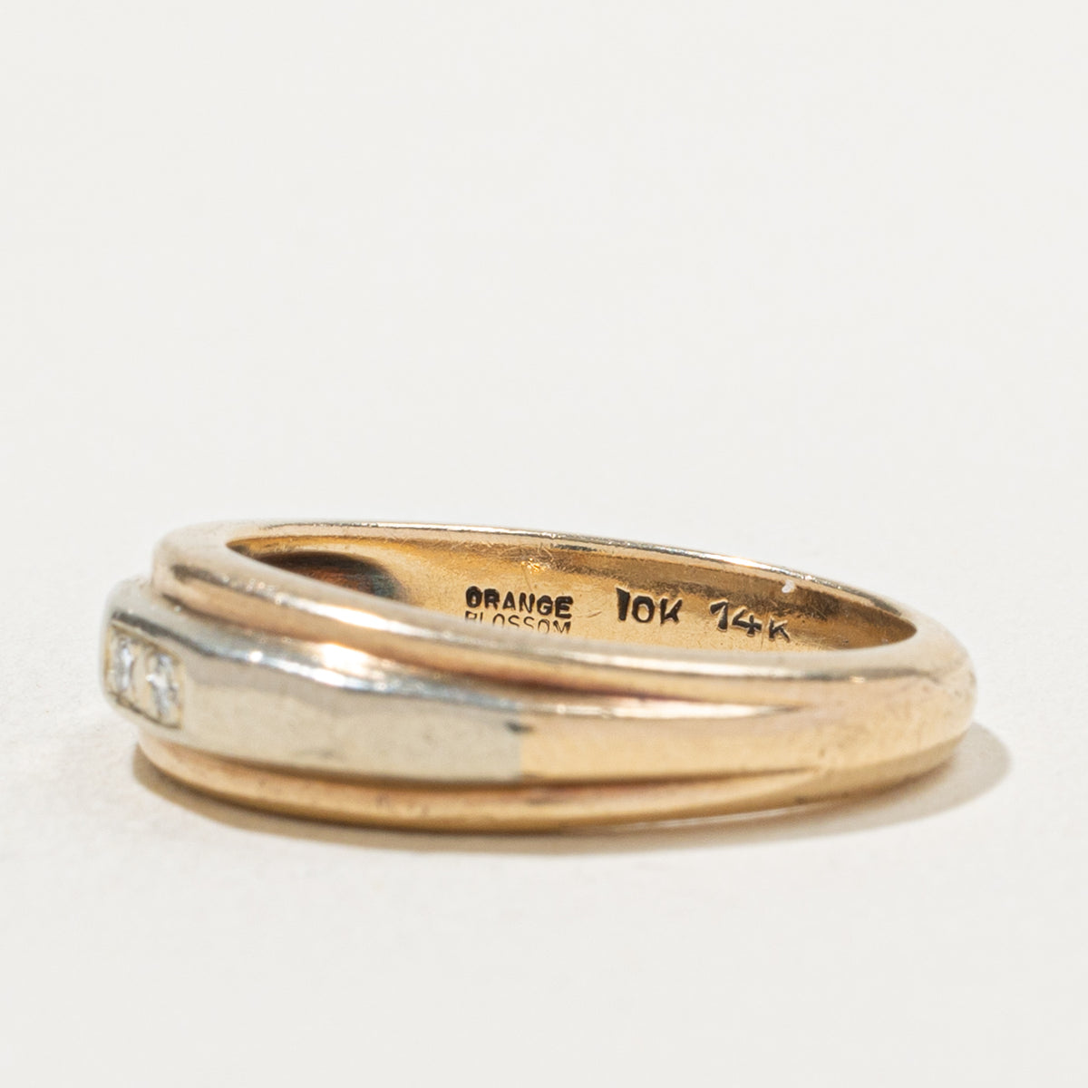 'Orange Blossom' Two Tone Two Stone Diamond Grooved Band | SZ 9.5
