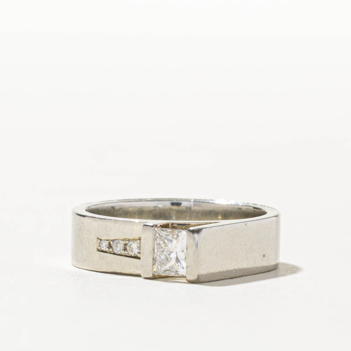 19k Channel Set Princess Cut Diamond Angled Ring | 0.52ct SI1 H, 0.03ctw | SZ 7.25