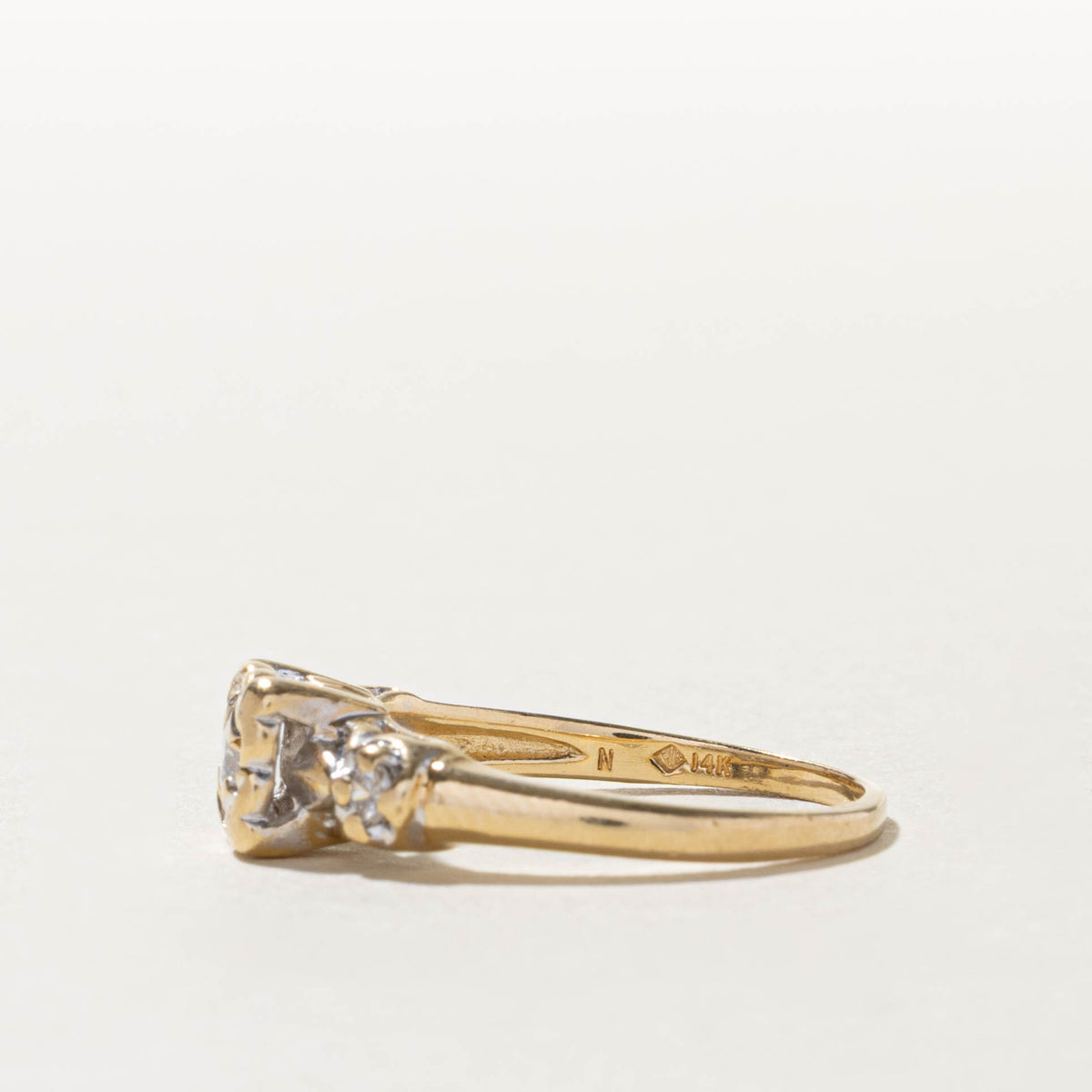 14k Illusion Set Diamond Accented Textured Ring | 0.21ctw | SZ 7