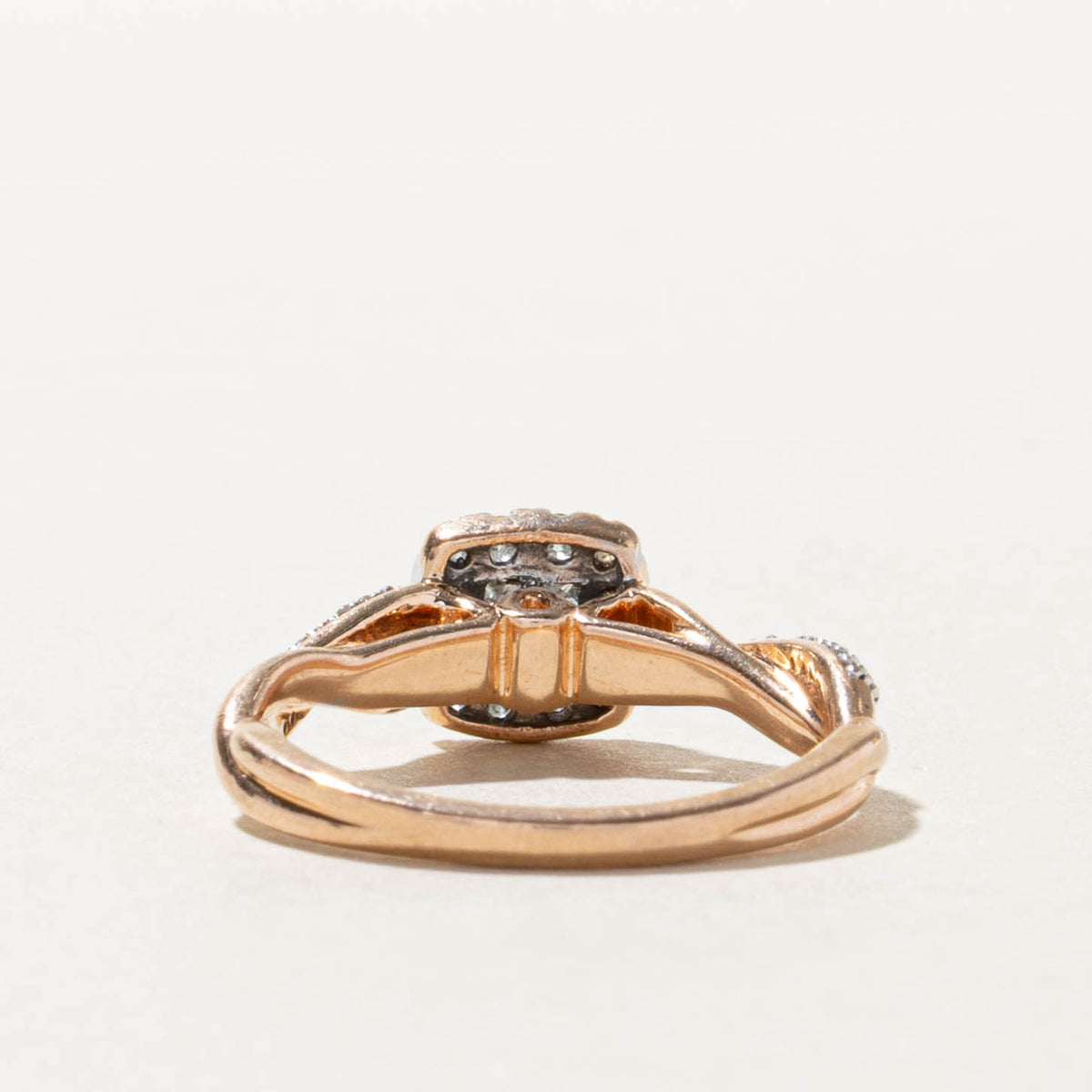 14k Illusion Set Princess Cut Diamond Cluster Twisted Ring | 0.50ctw | SZ 7.5