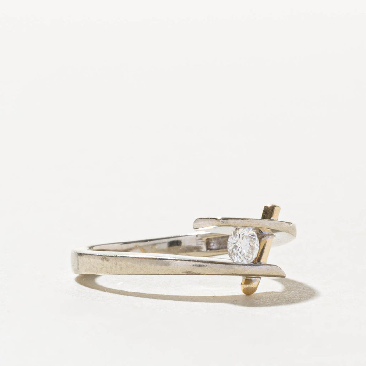 14k Two Tone Diamond Abstract Bypass Ring | 0.11ct | SZ 4